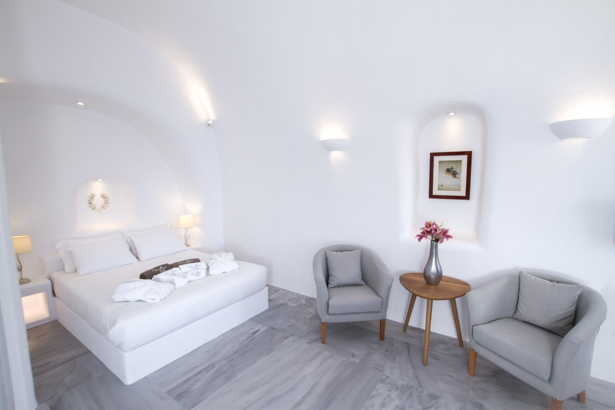 Cave Superior Sea View