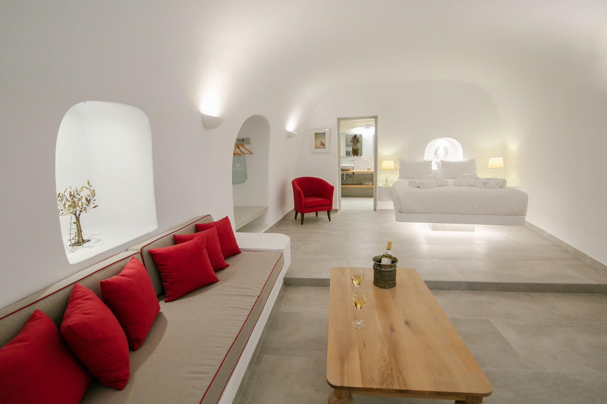 Cave Sea View Honeymoon