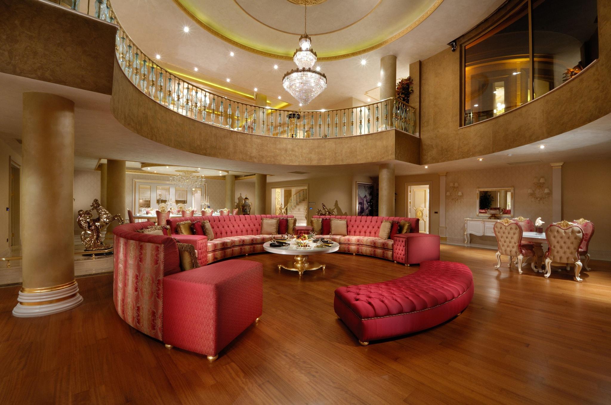 Double King Size Bed