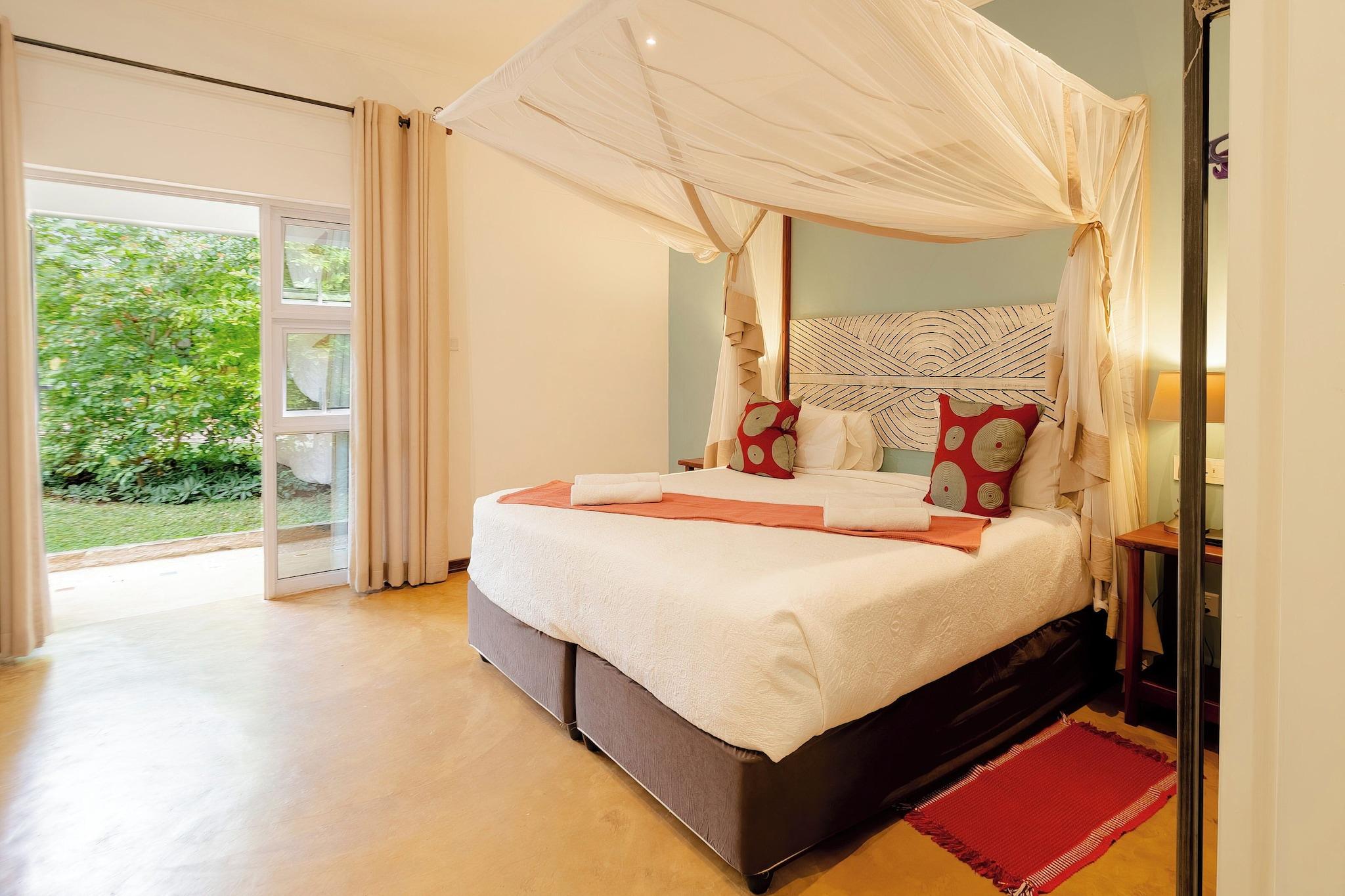 Double or Twin Deluxe