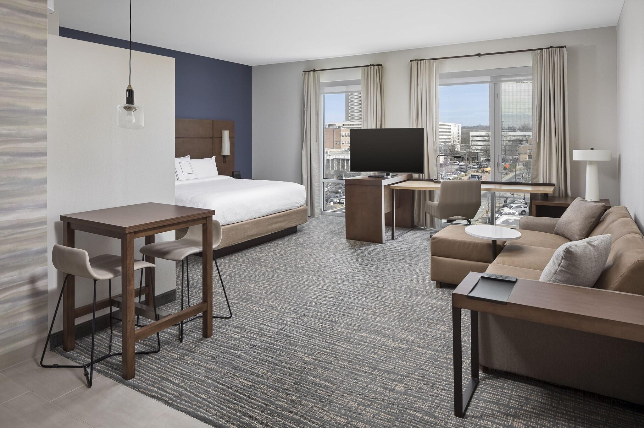 Studio King Size Bed