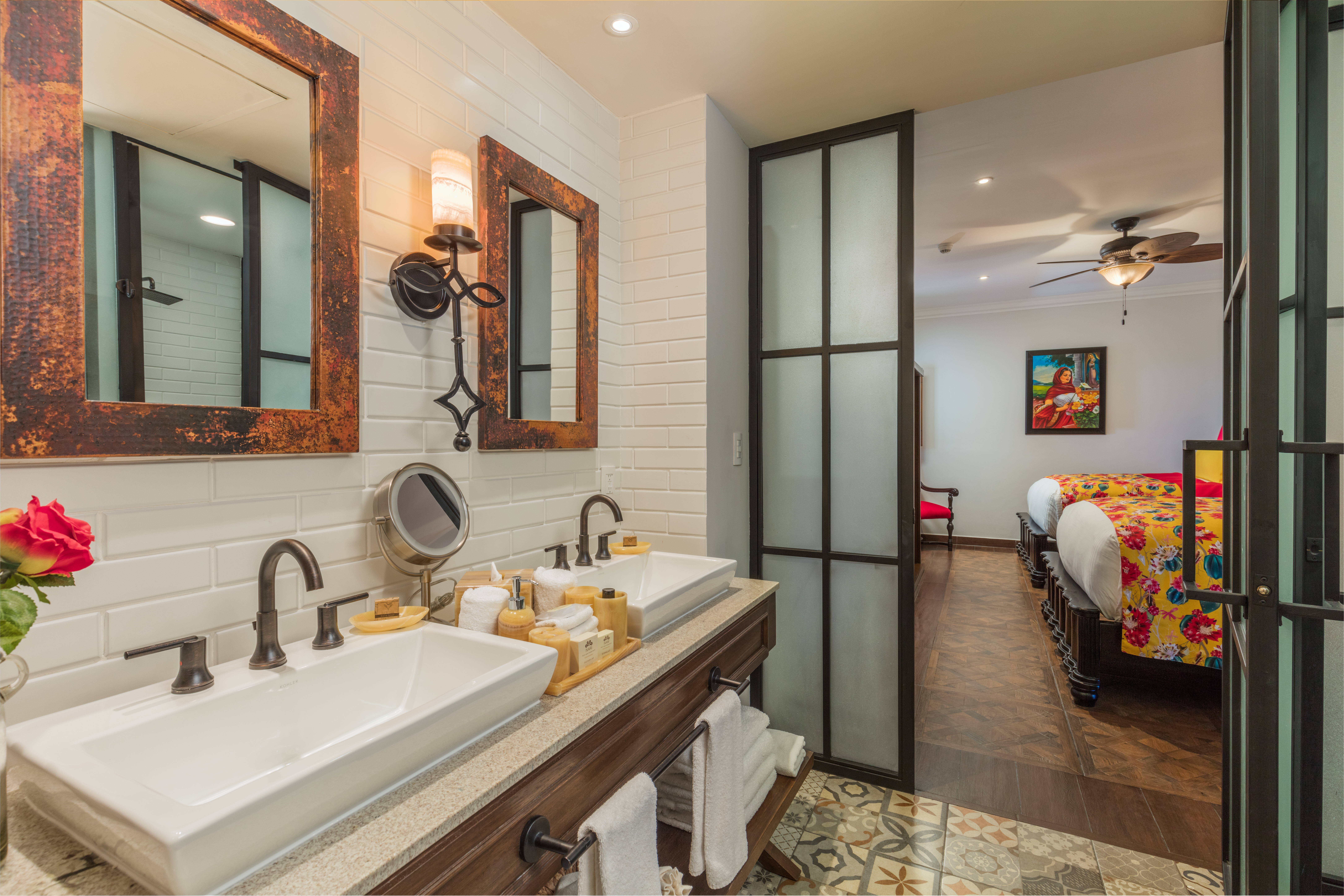 Suite Three Bedrooms Three Bathrooms