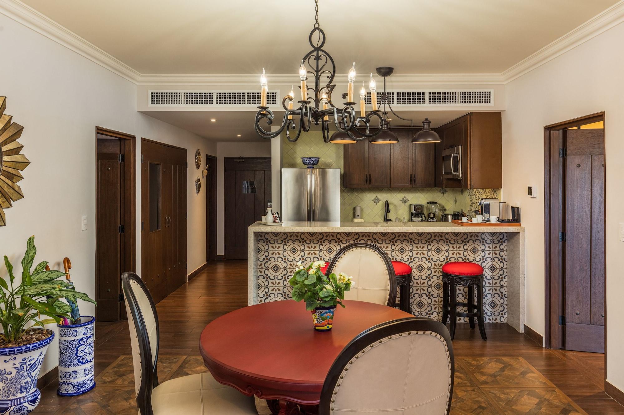 Suite Two Bedrooms Three Bathrooms