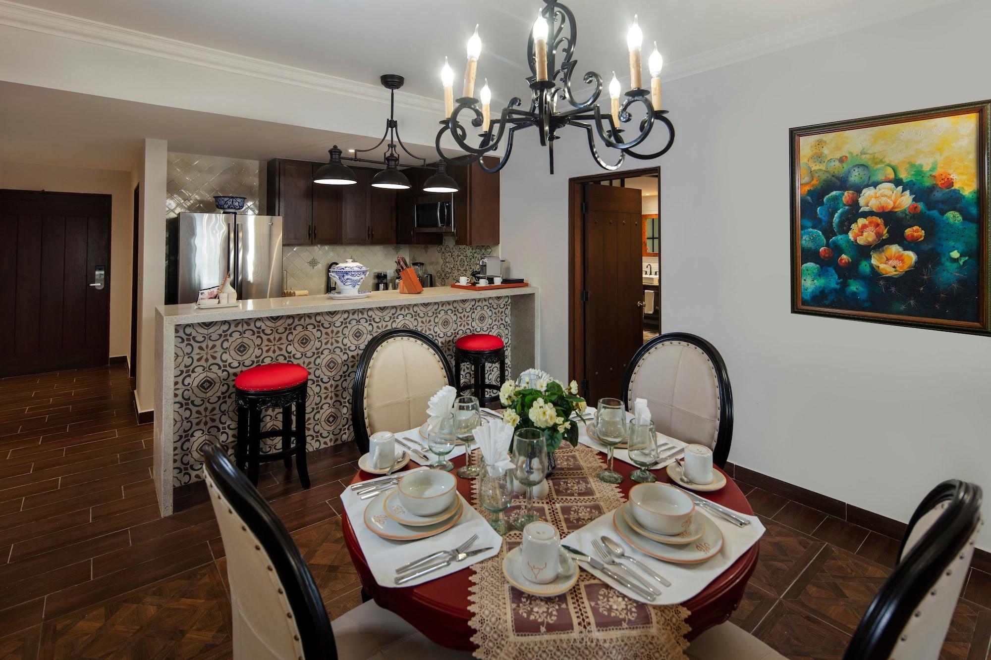 Suite Two Bedrooms Three Bathrooms