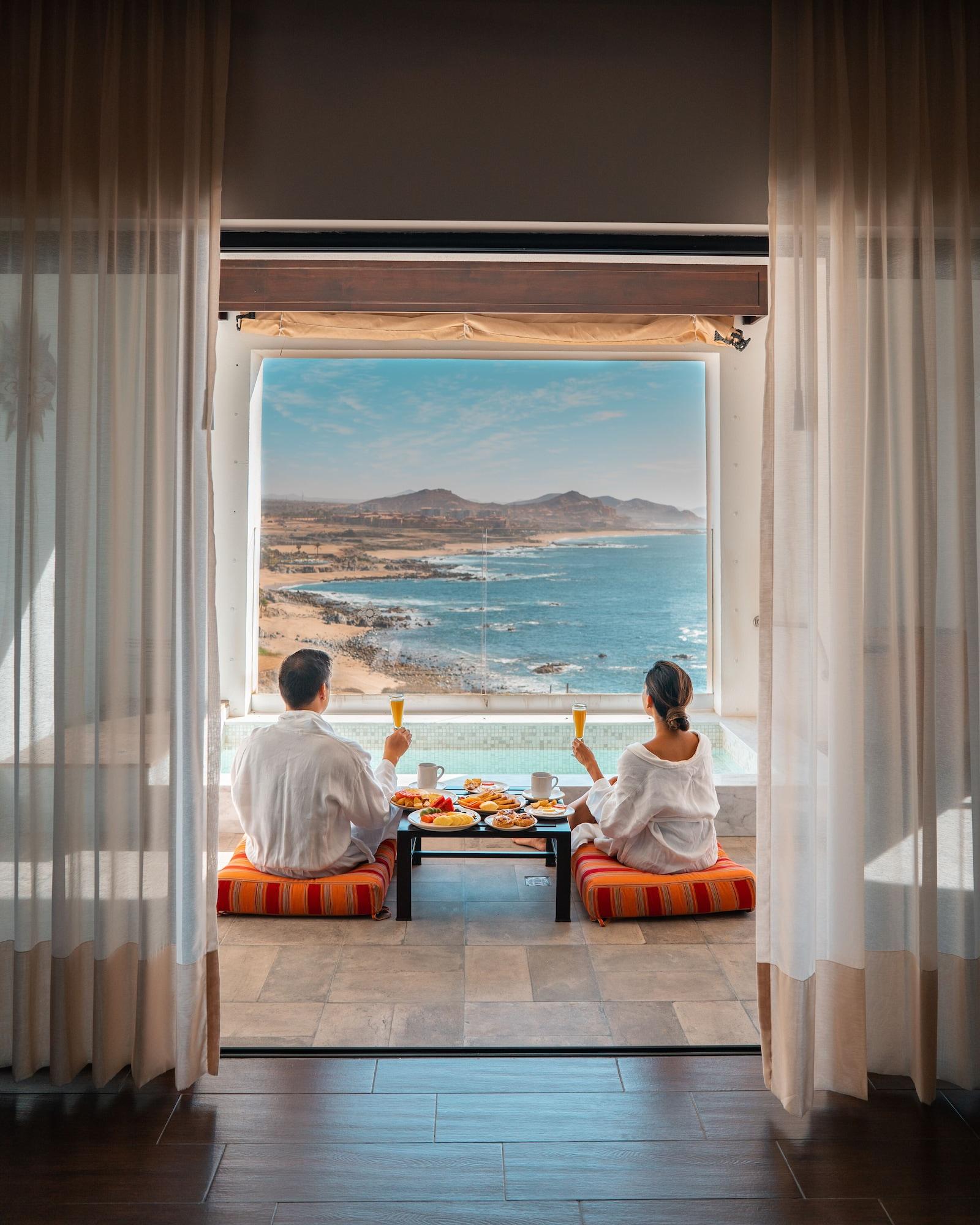 Suite Two Bedrooms Three Bathrooms