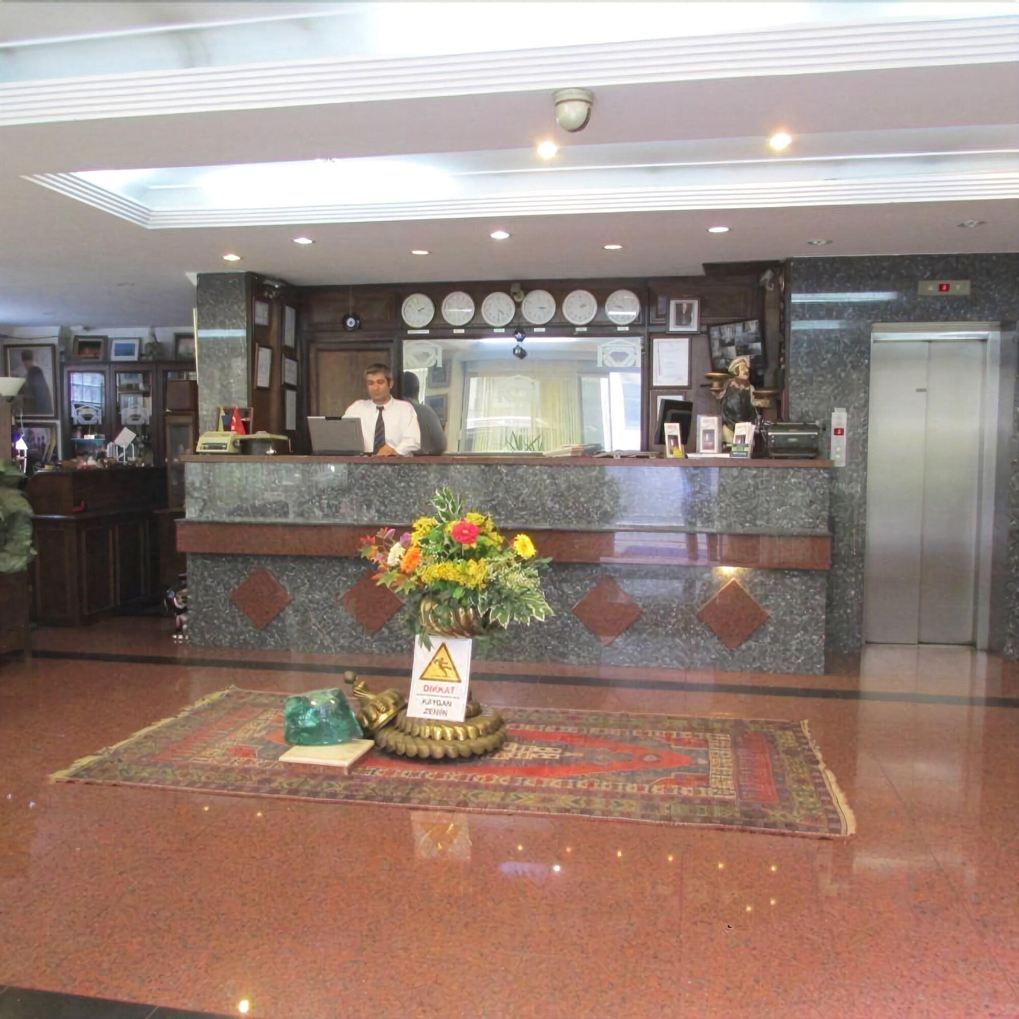 Lobby