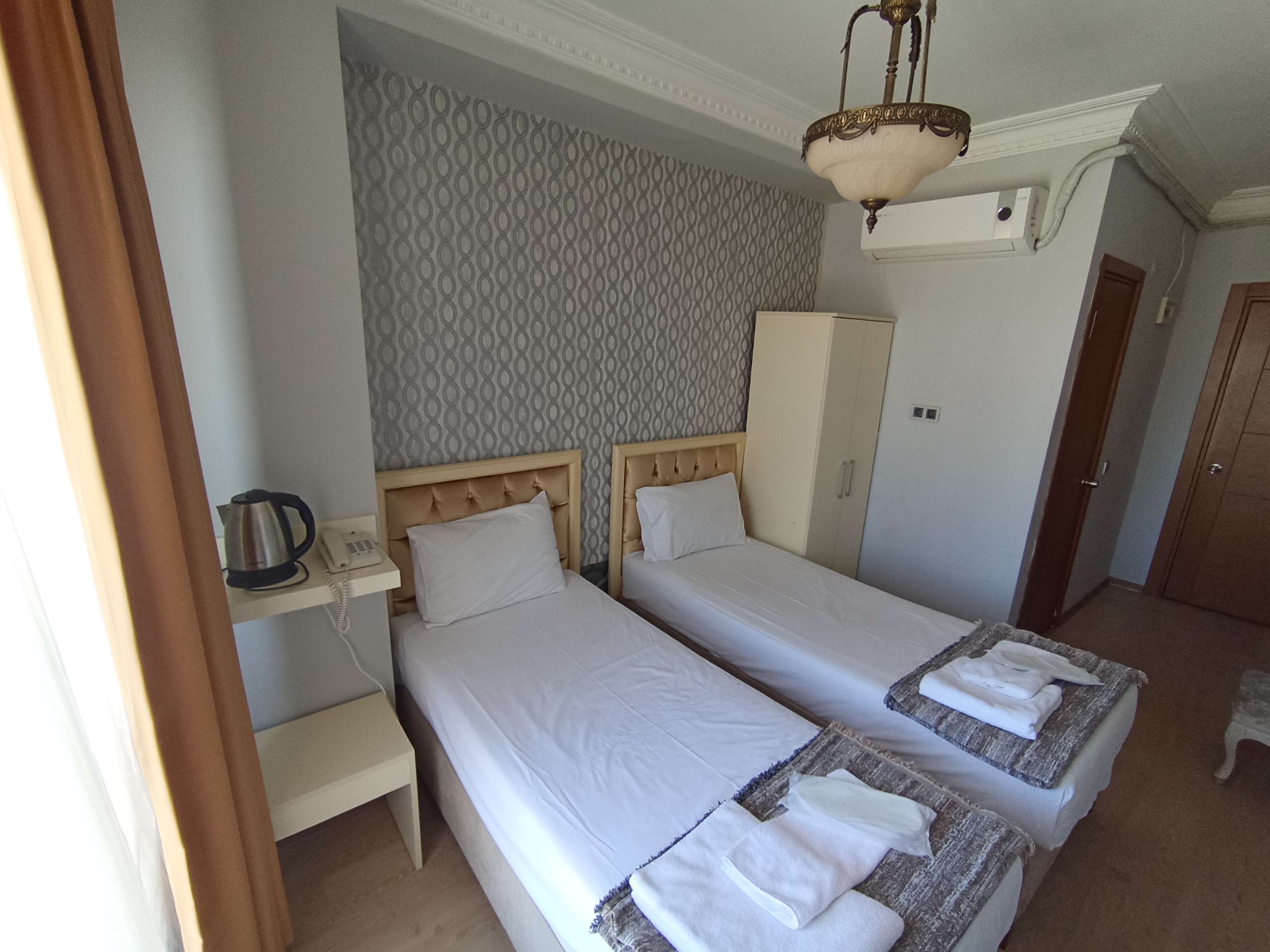 Twin Deluxe Two Bedroom