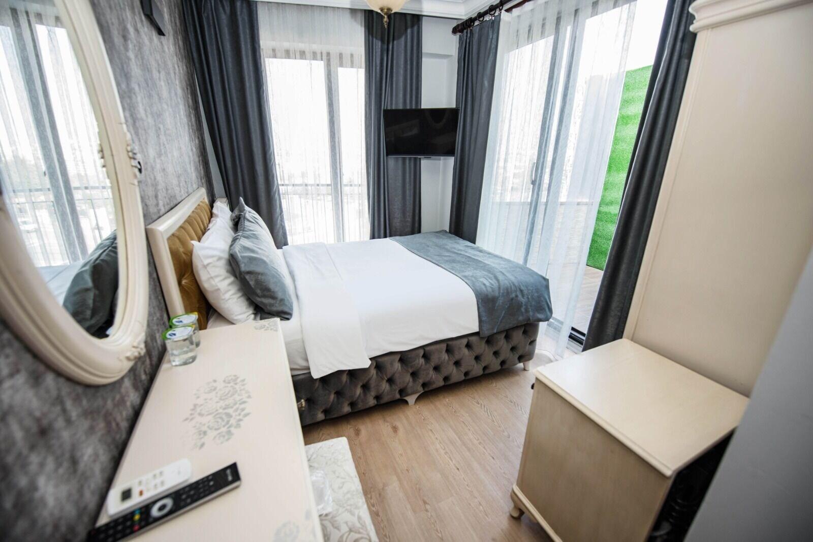 Double Deluxe One Bedroom