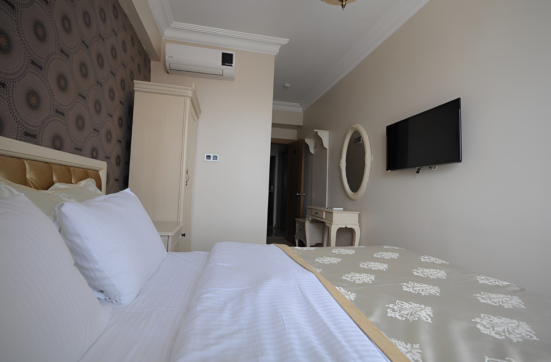 Double Deluxe One Bedroom