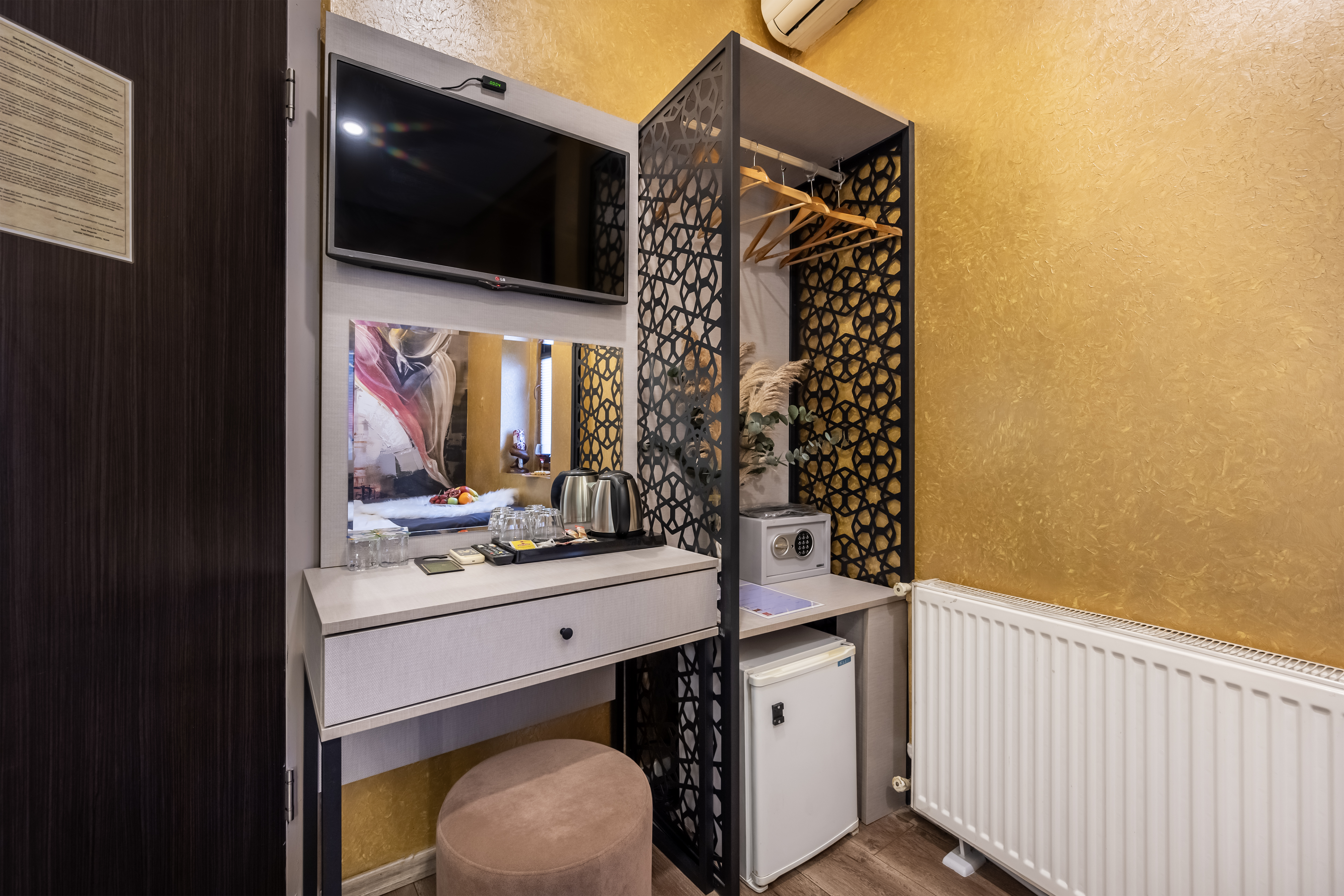 Room One Bedroom One Bathroom