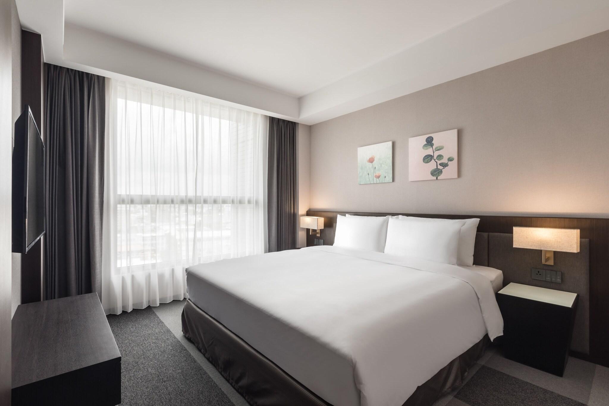 Suite Queen Size Bed