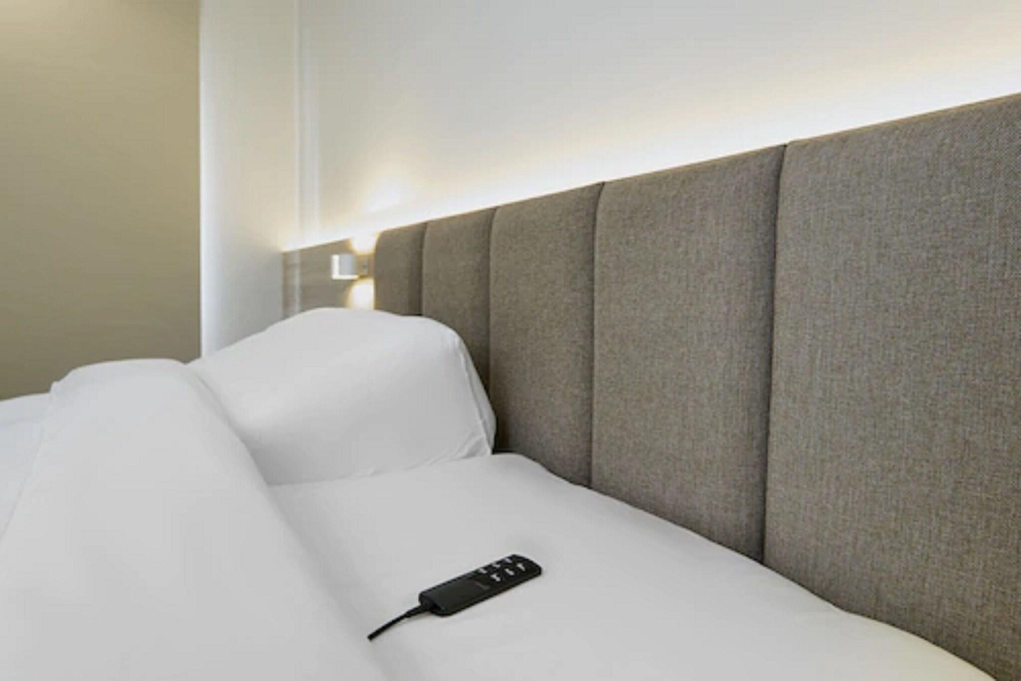 Double King Size Bed