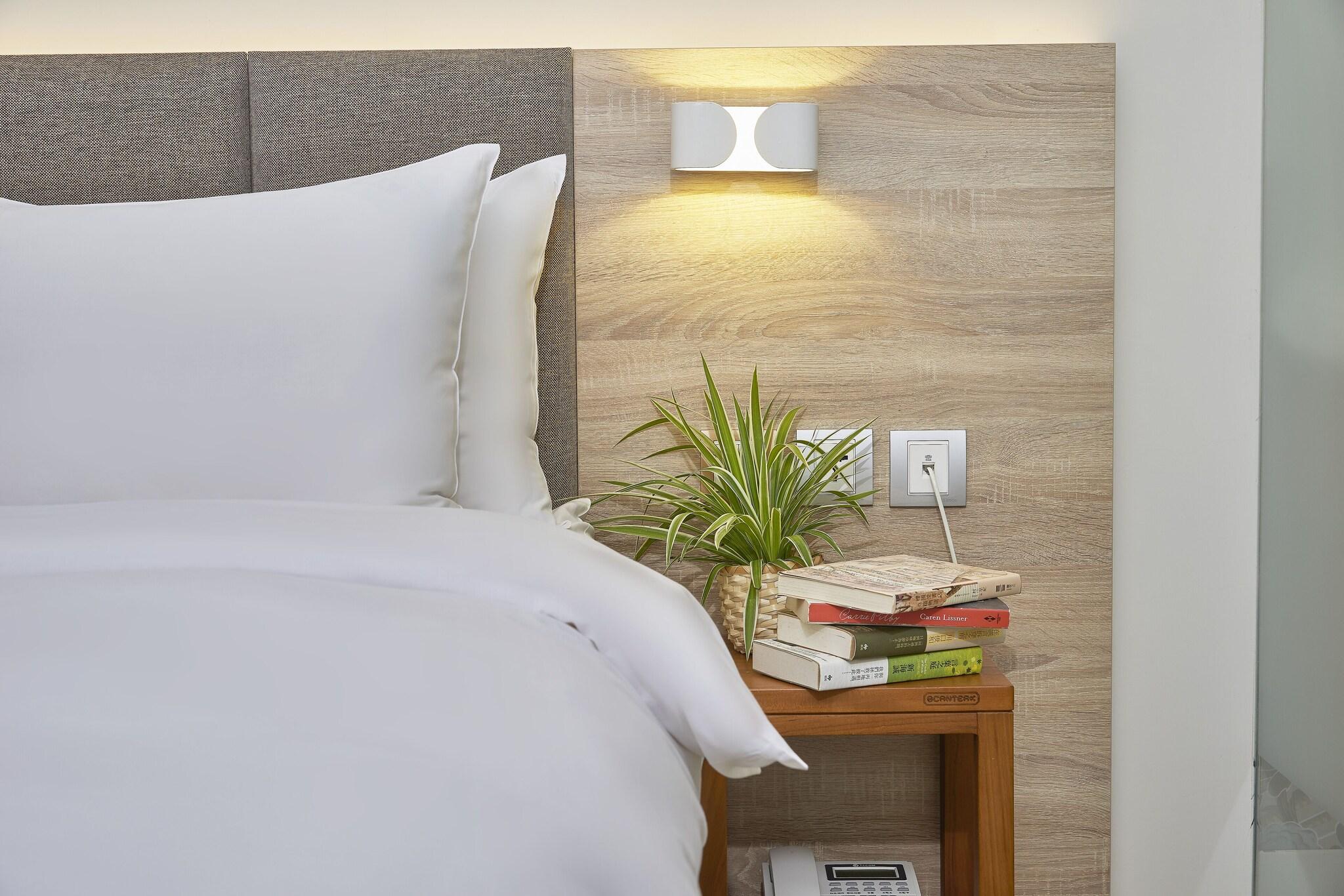 Double King Size Bed