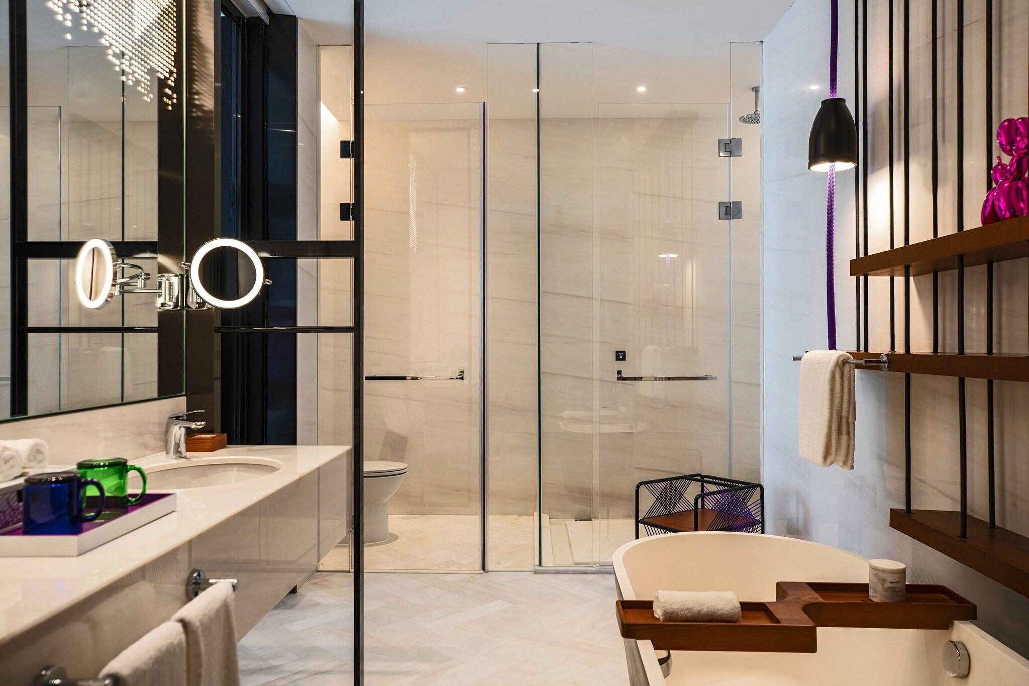 Double Premium City View