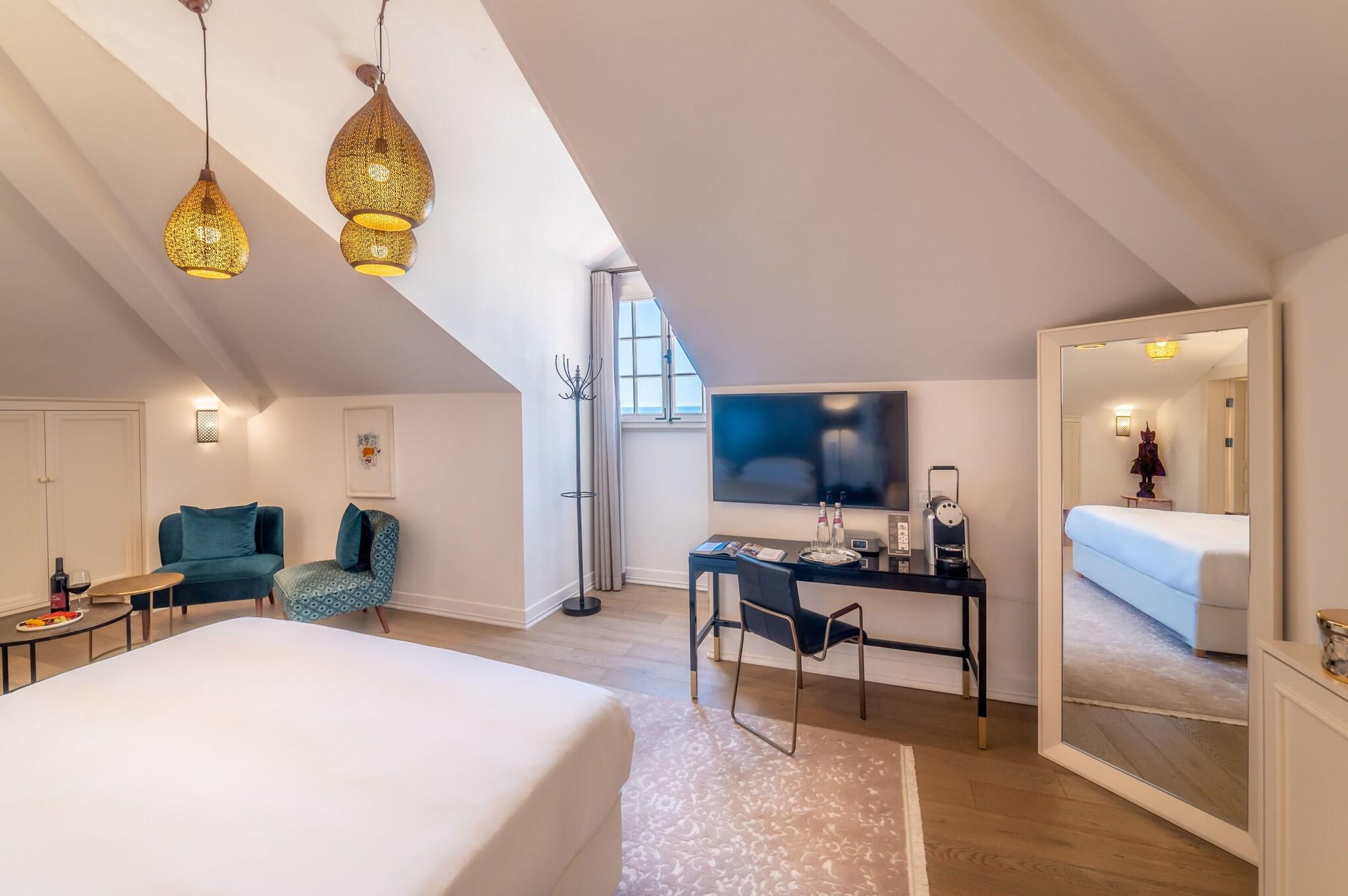 Suite Accessible-queen Size Bed