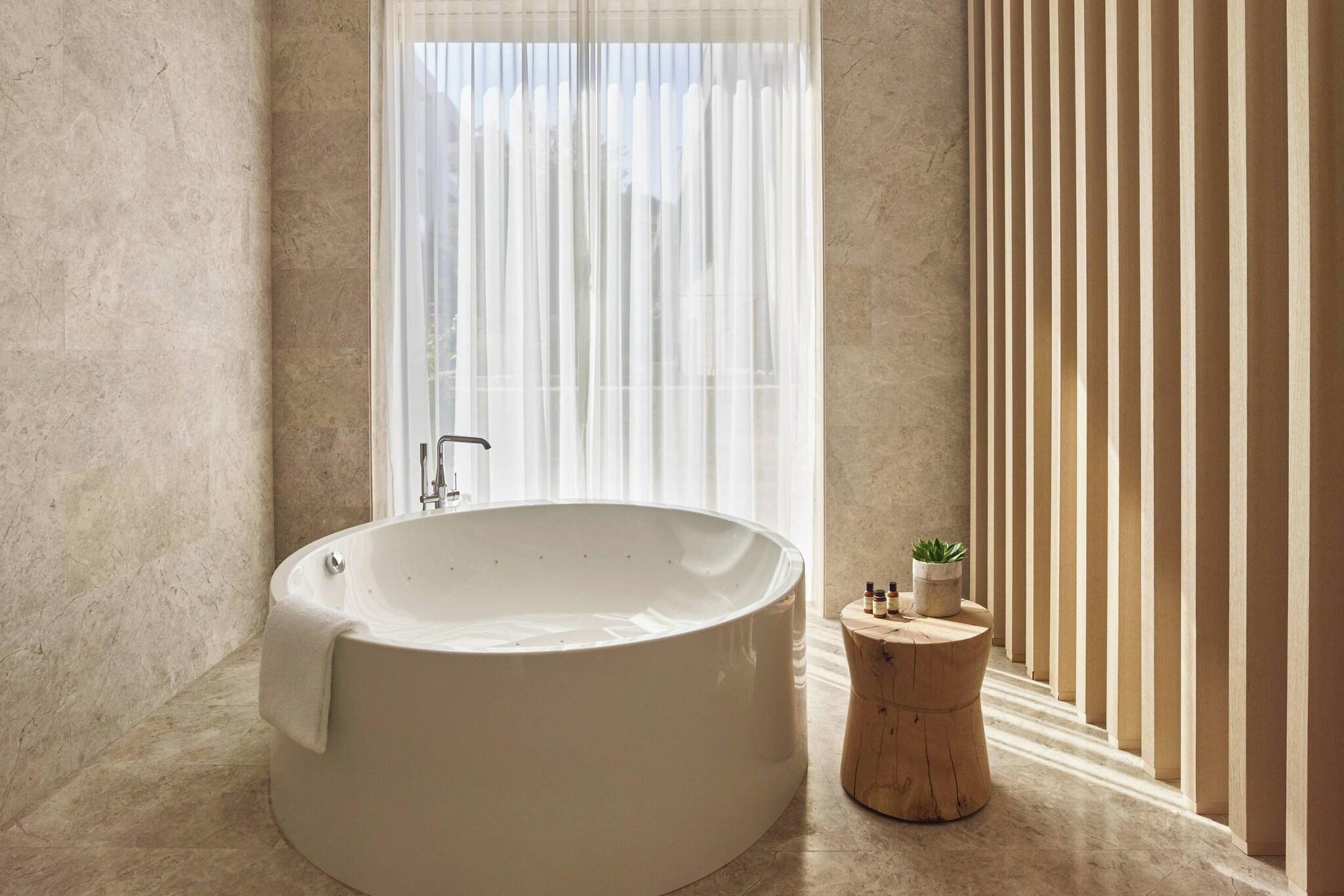 Villa Sea View with Balcony