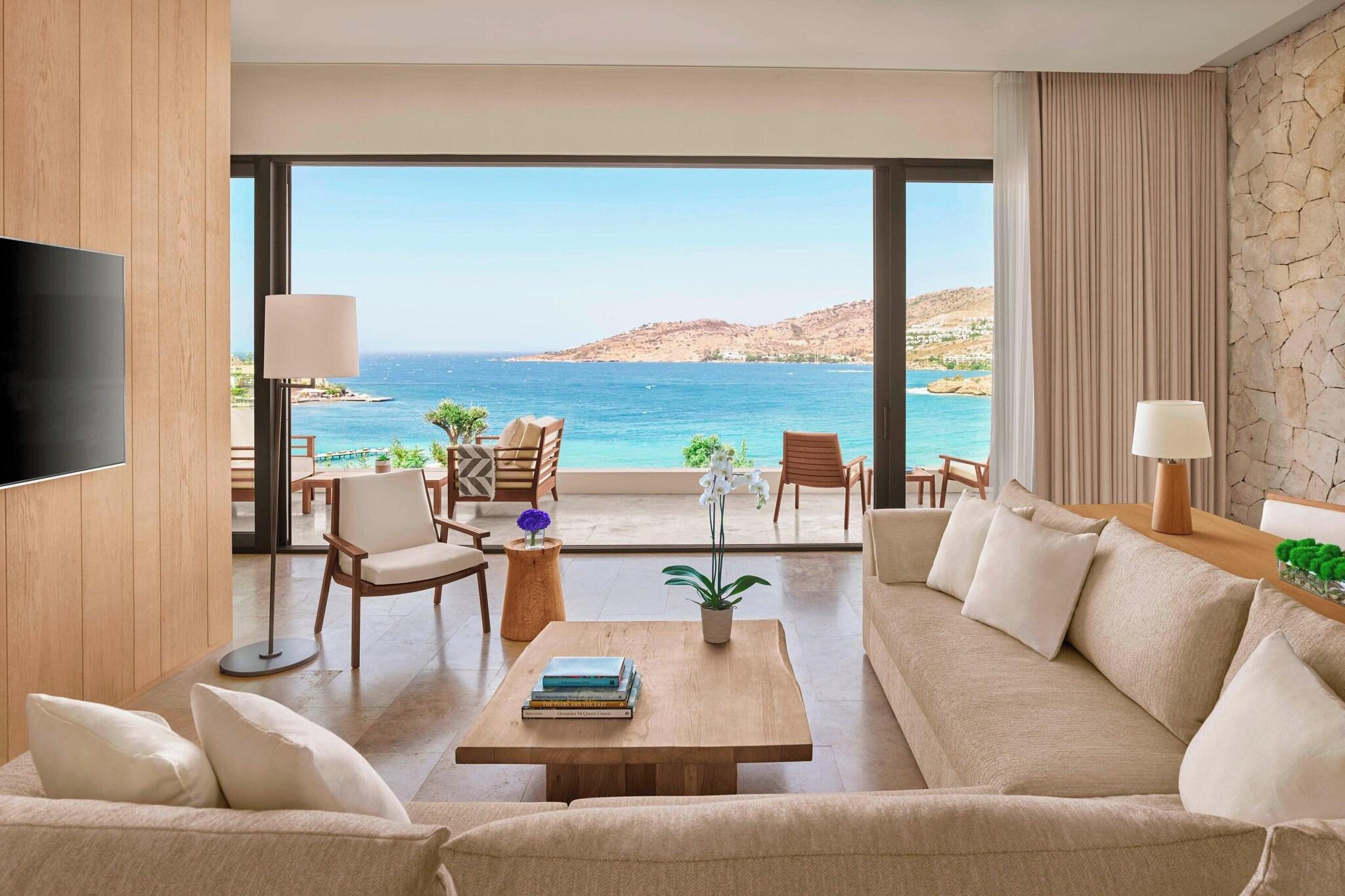 Villa Sea View with Balcony