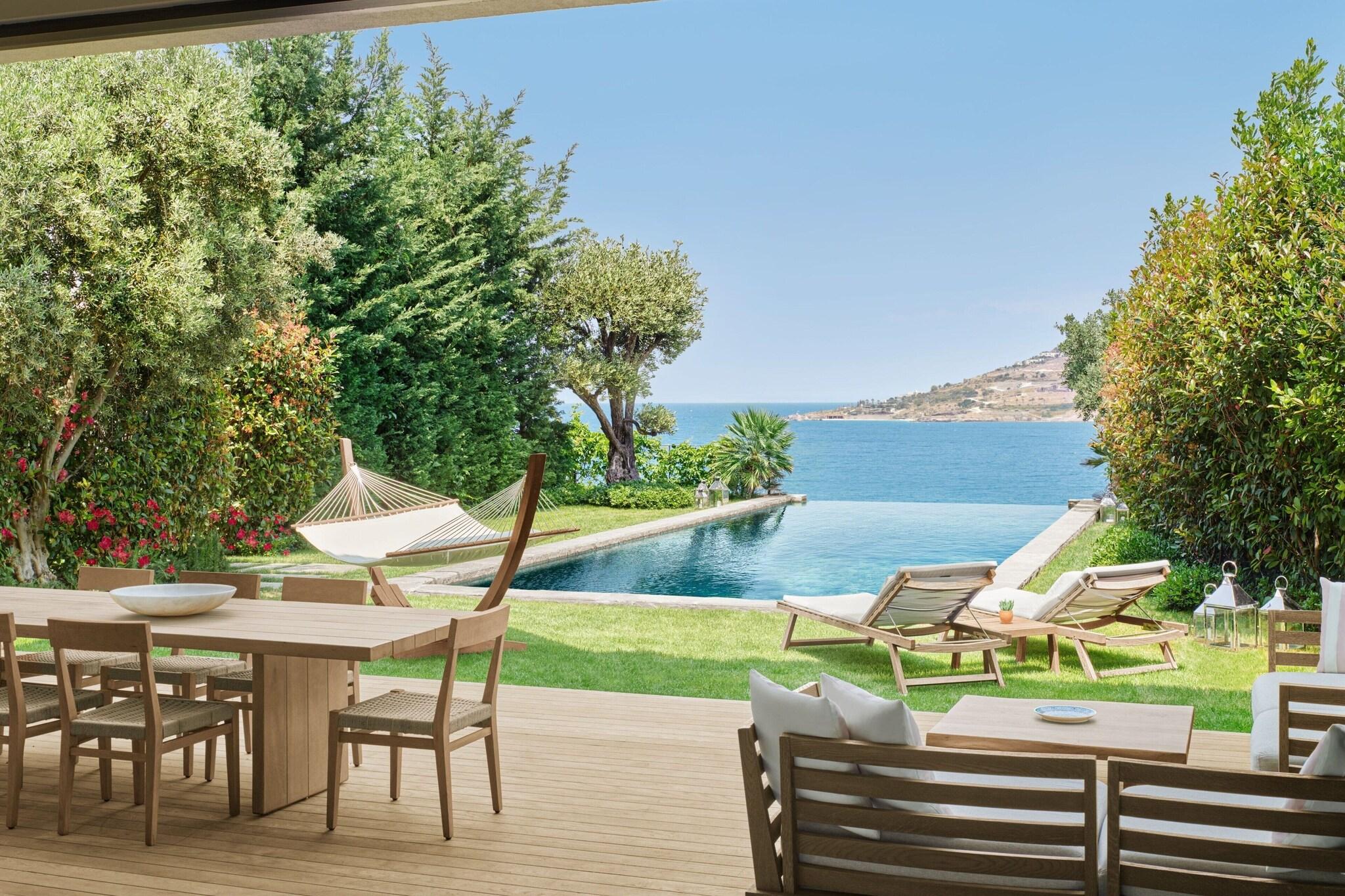 Villa Sea View with Balcony