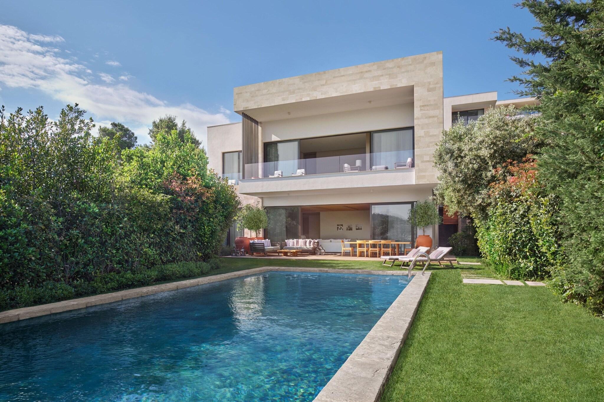 Villa Sea View with Balcony