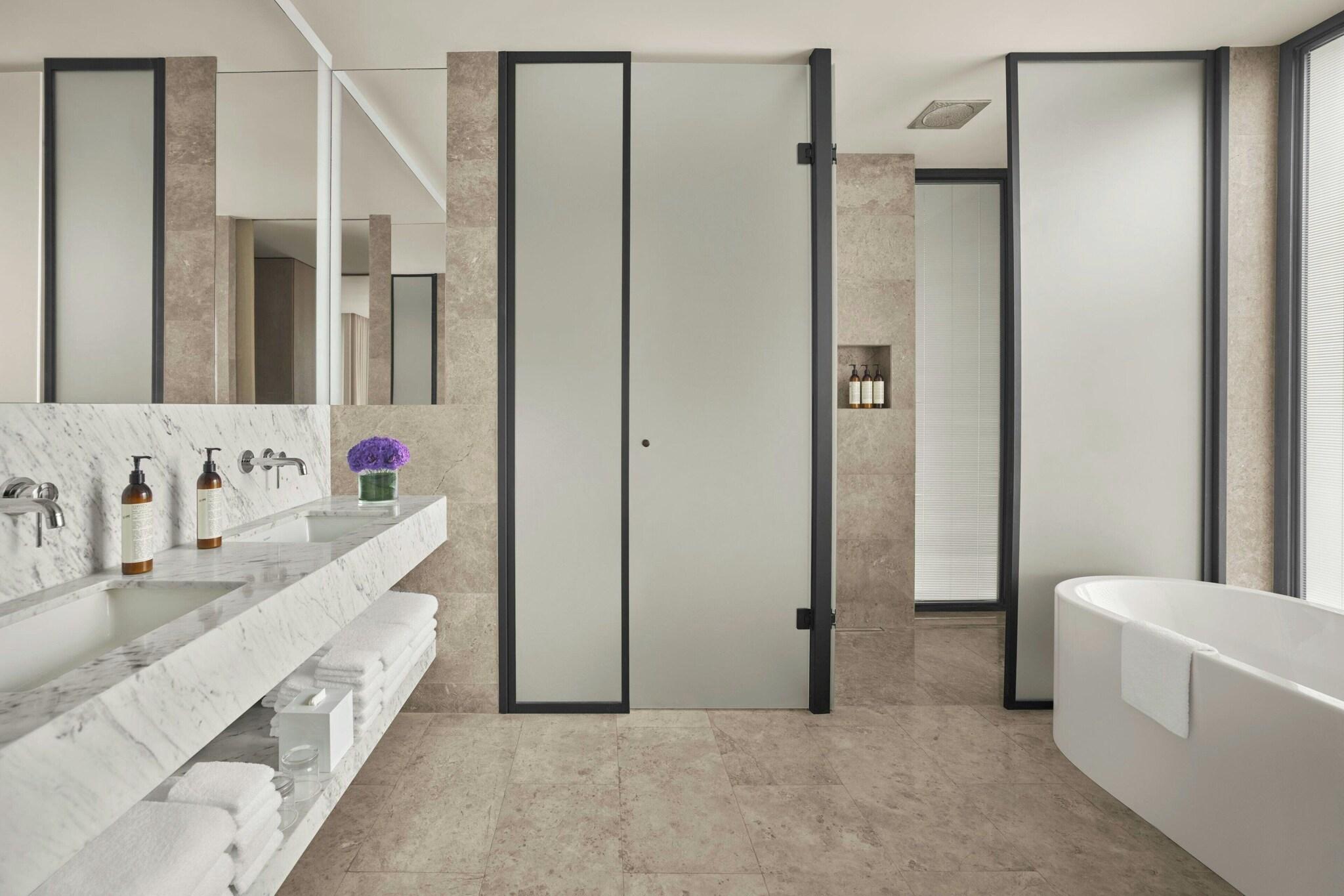 Suite with Private Pool