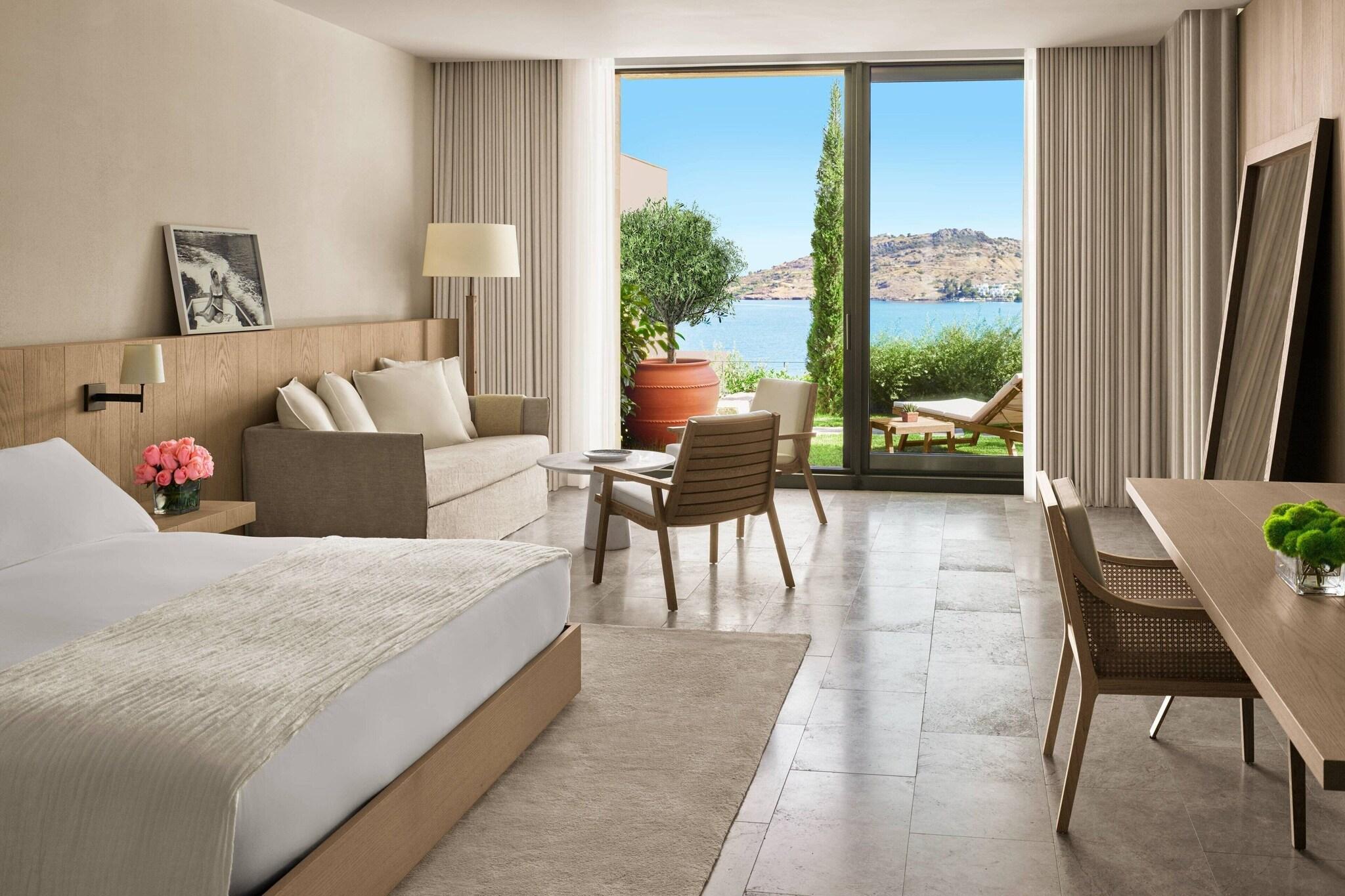 Double Sea View King Bed