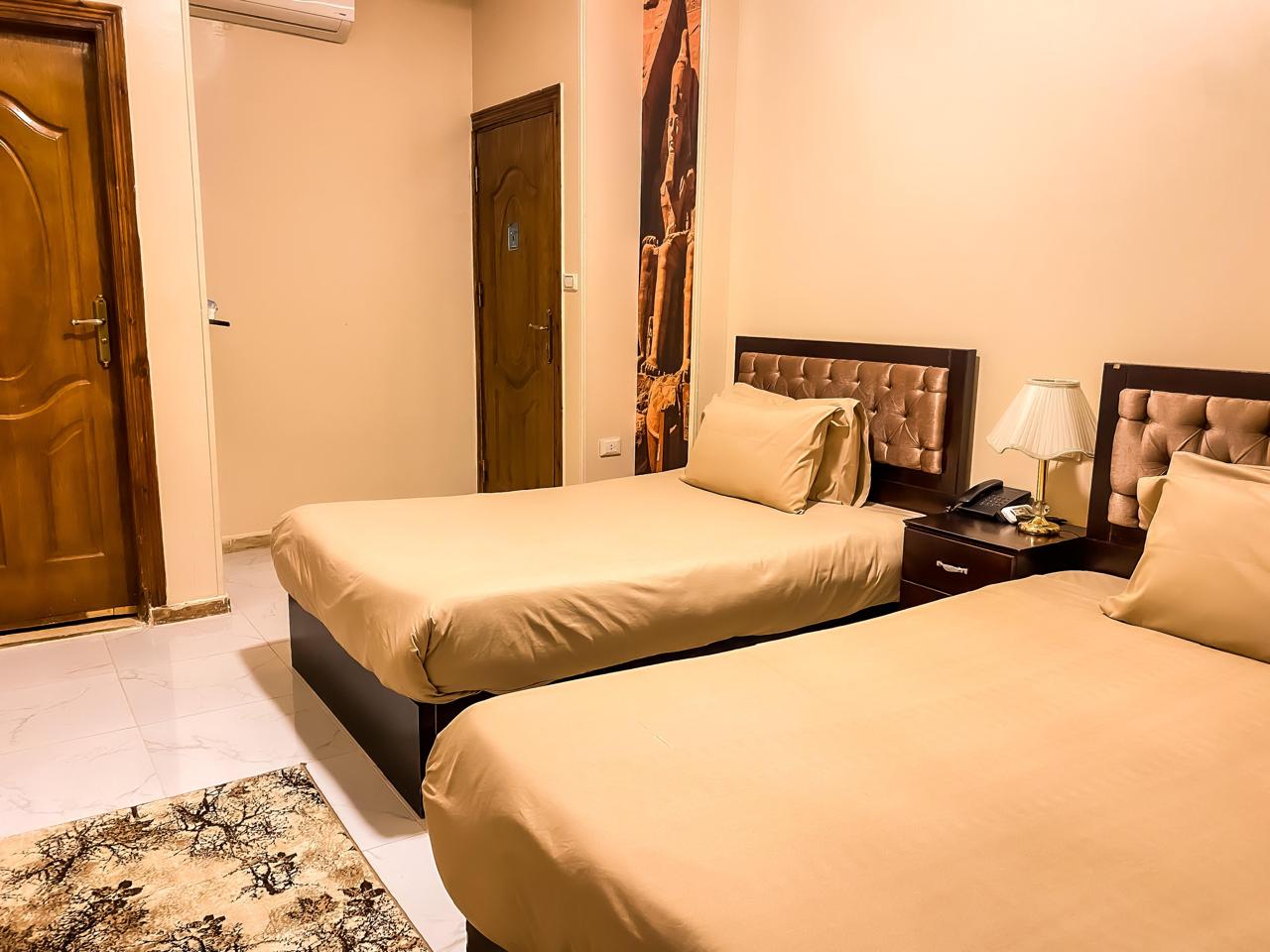 Double Superior Non Smoking