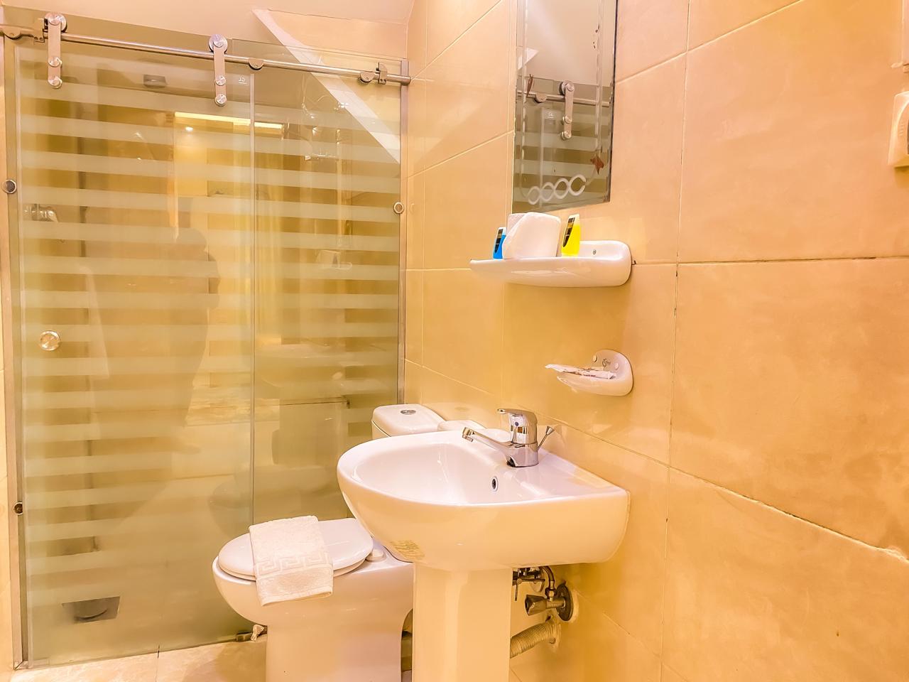 Double Superior Non Smoking