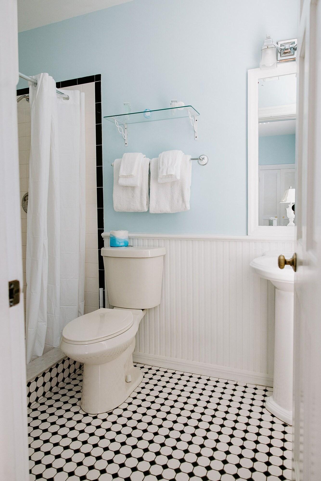 Double Classic King Bed