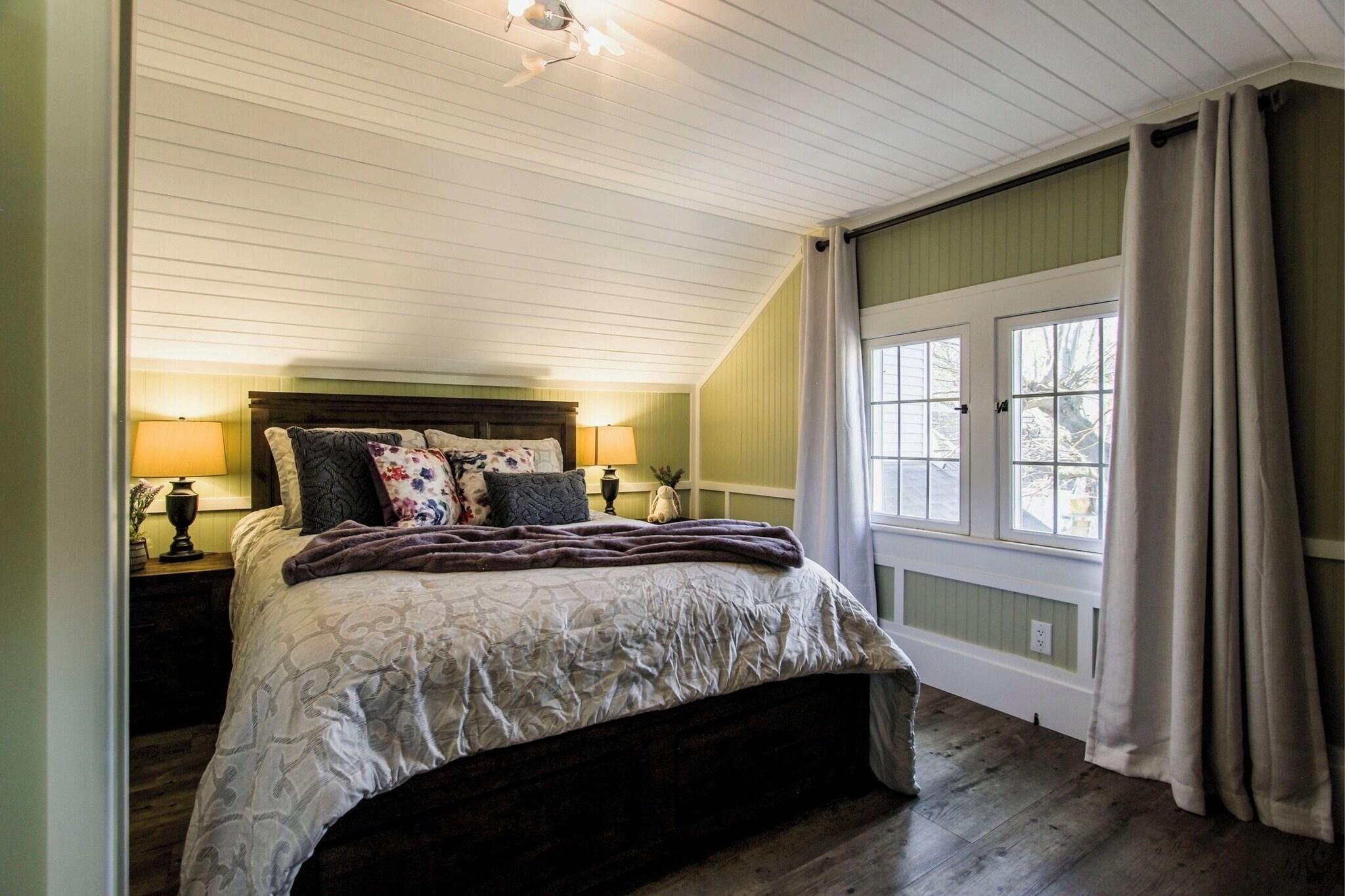 Suite Queen Size Bed