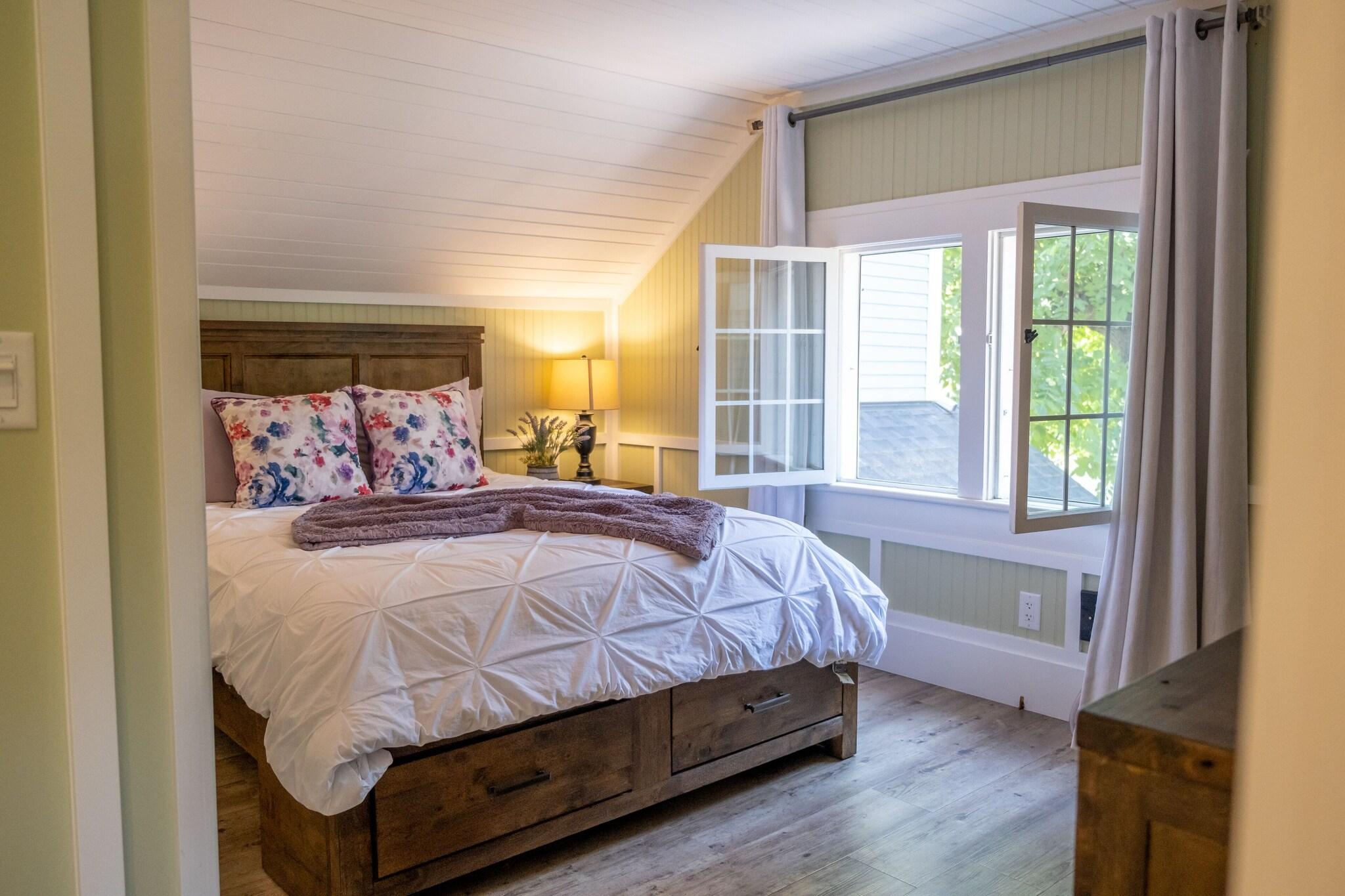 Suite Queen Size Bed