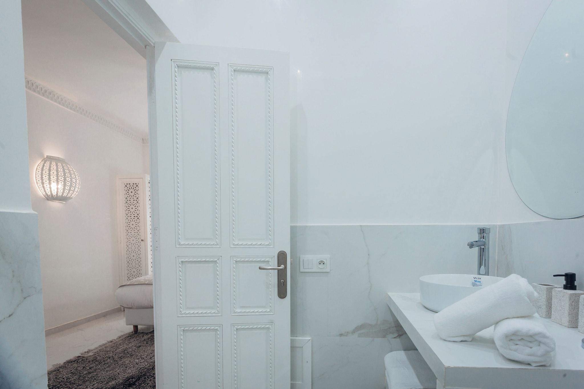 Double Superior King Bed