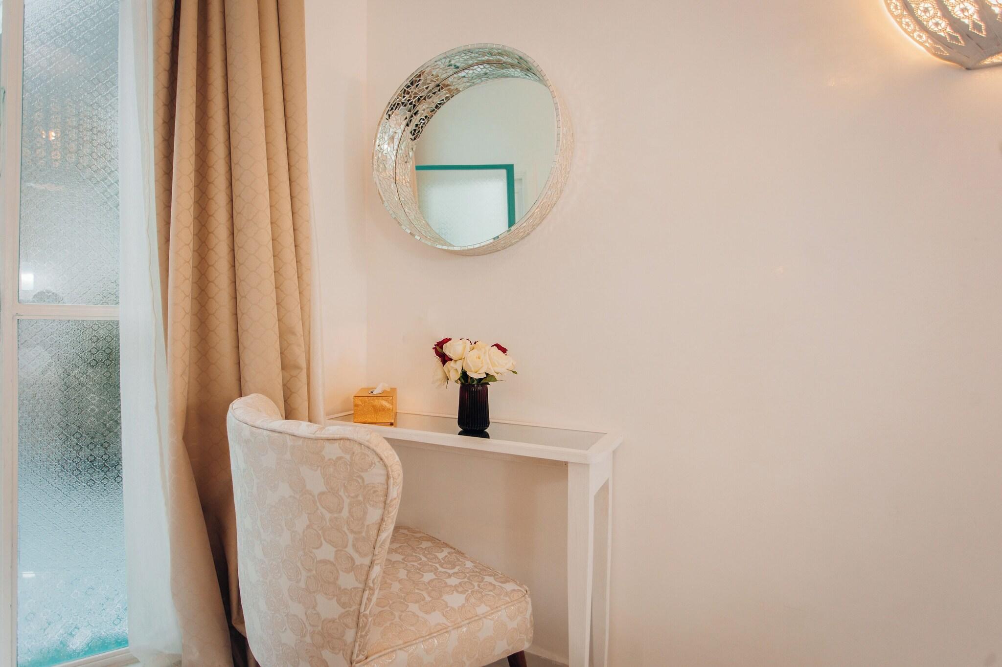 Double Superior King Bed