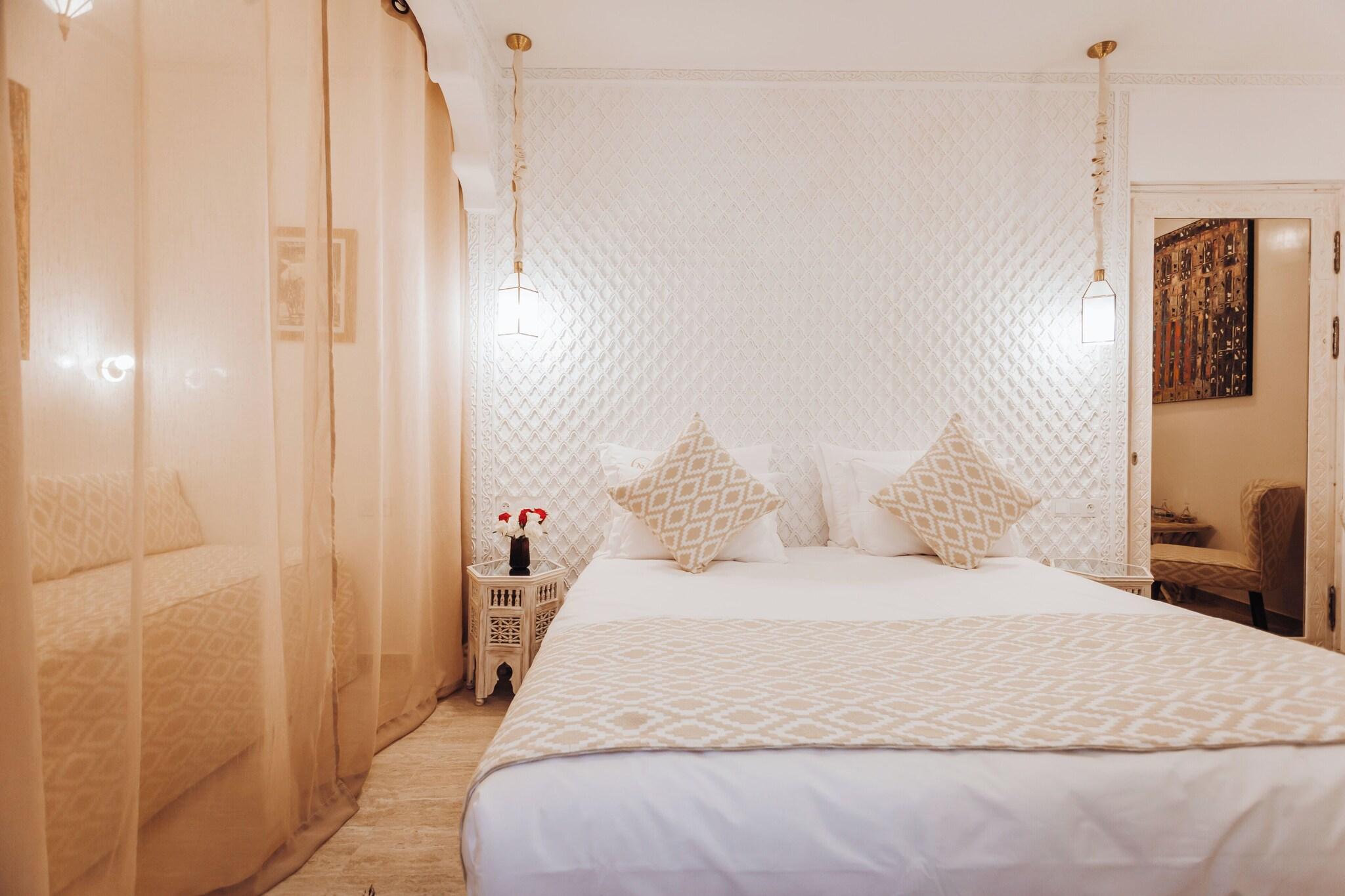 Junior Suite King Size Bed