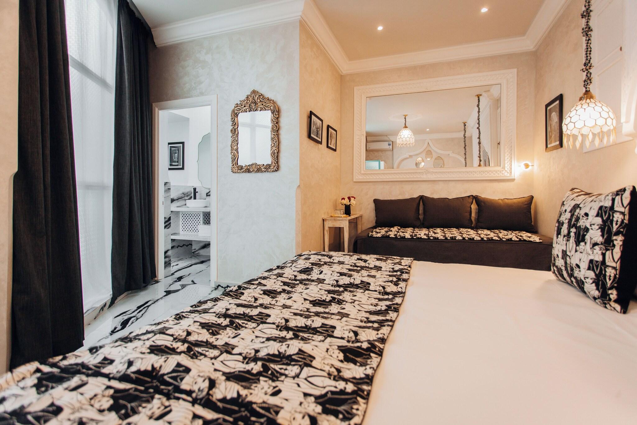 Junior Suite King Size Bed