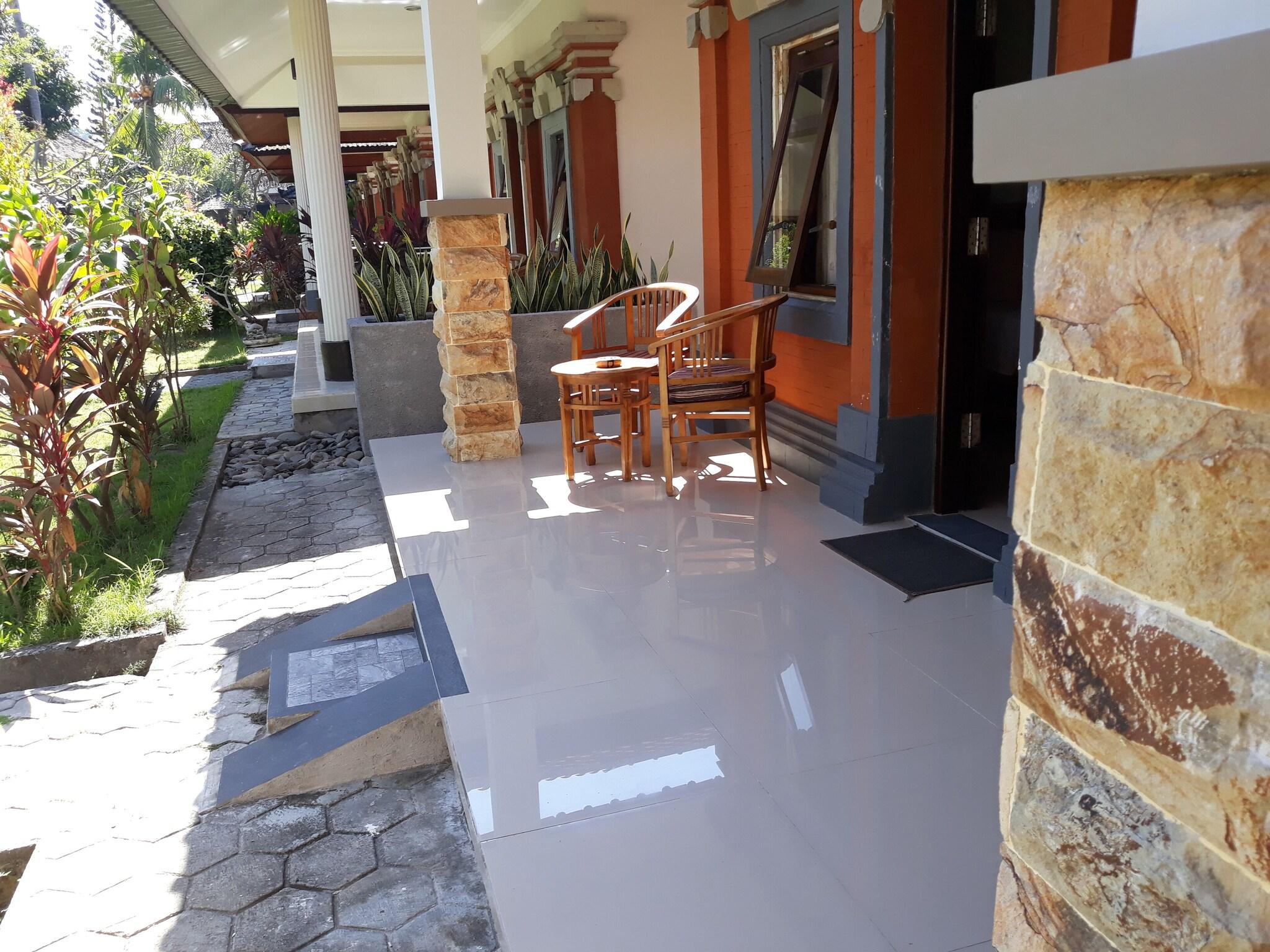 Double or Twin King Size Bed