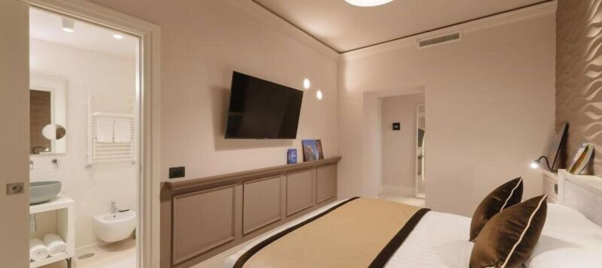 Double or Twin Deluxe Two Beds