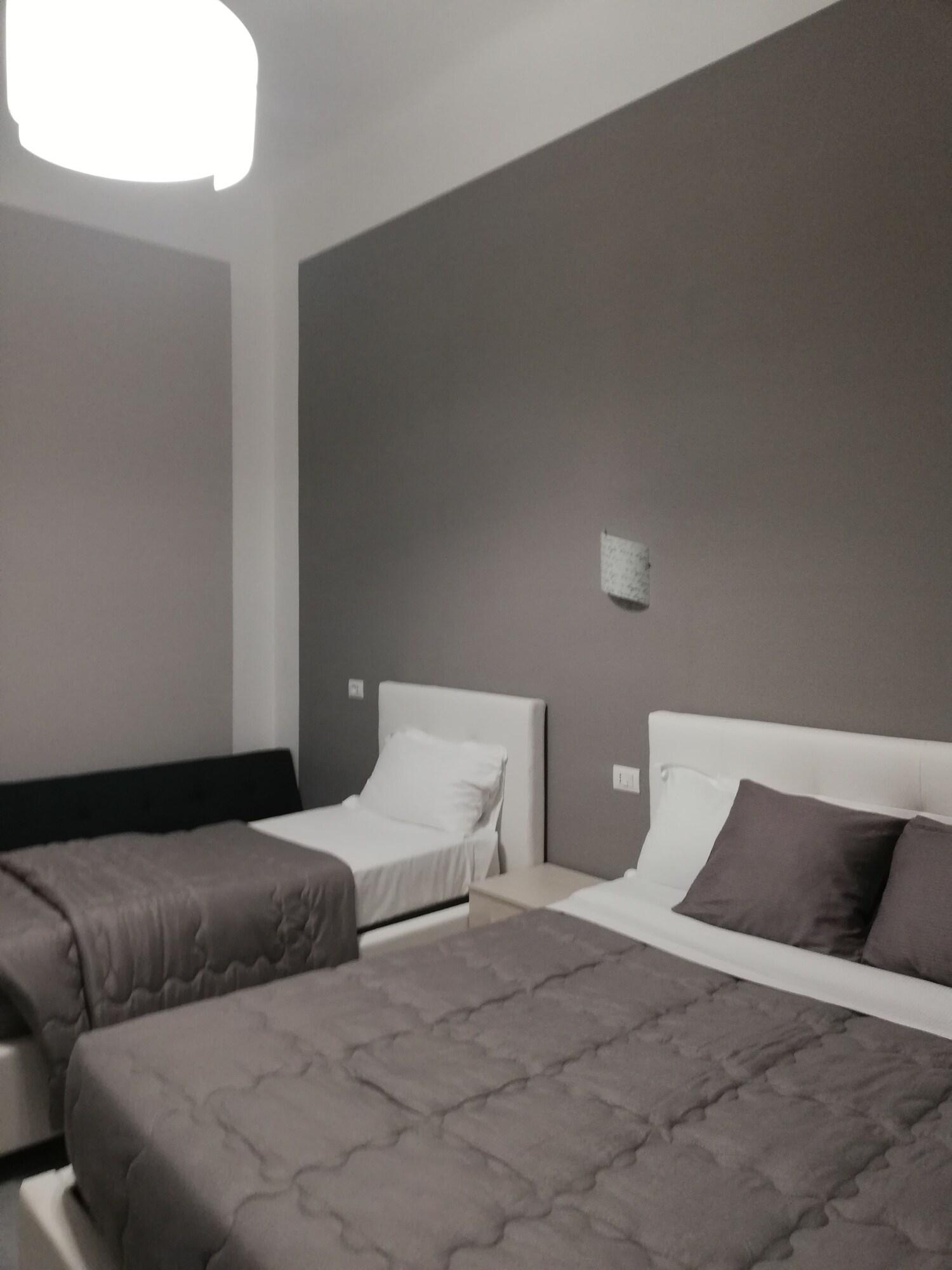 Quadruple Queen Size Bed