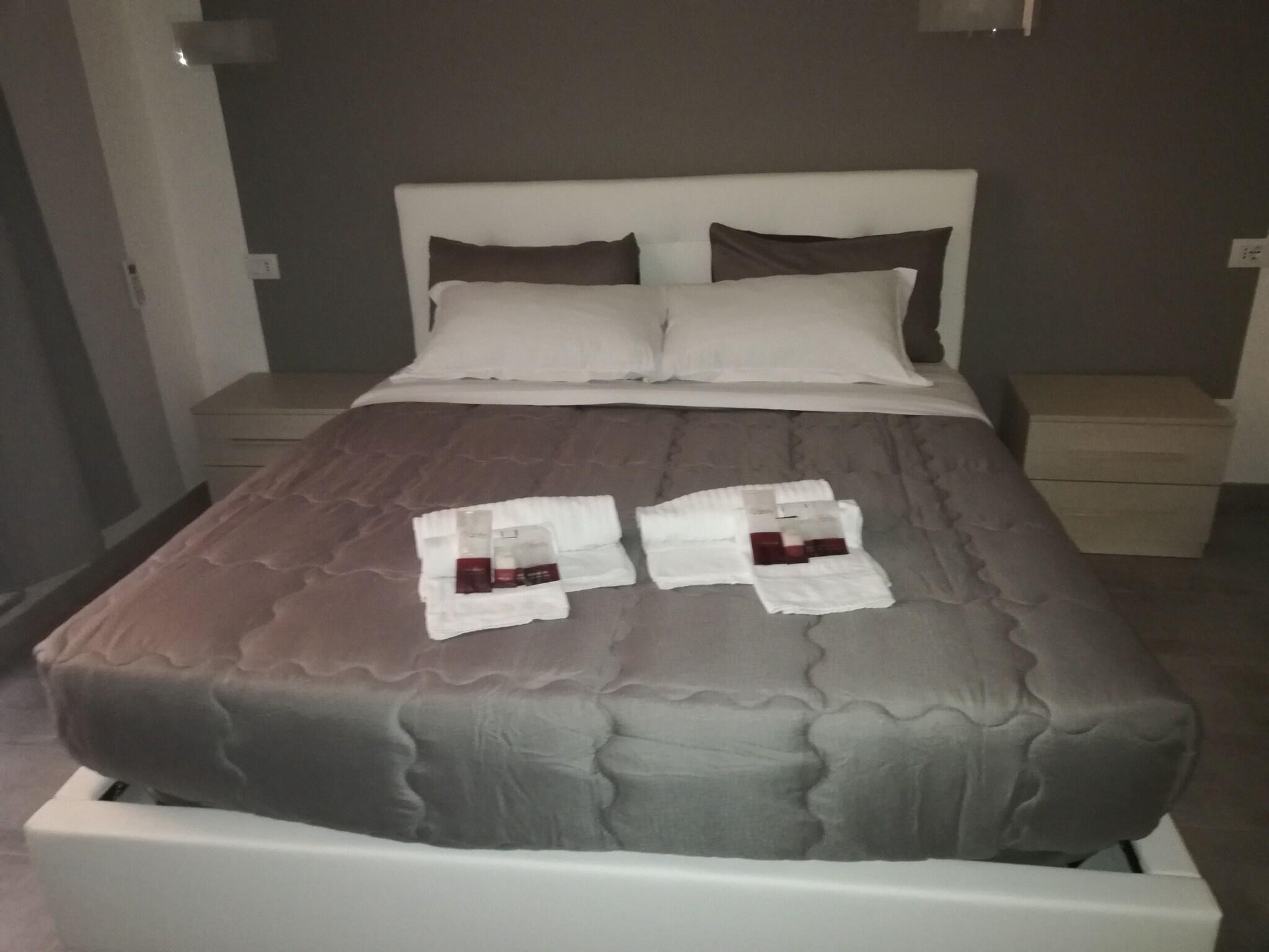 Double Queen Size Bed