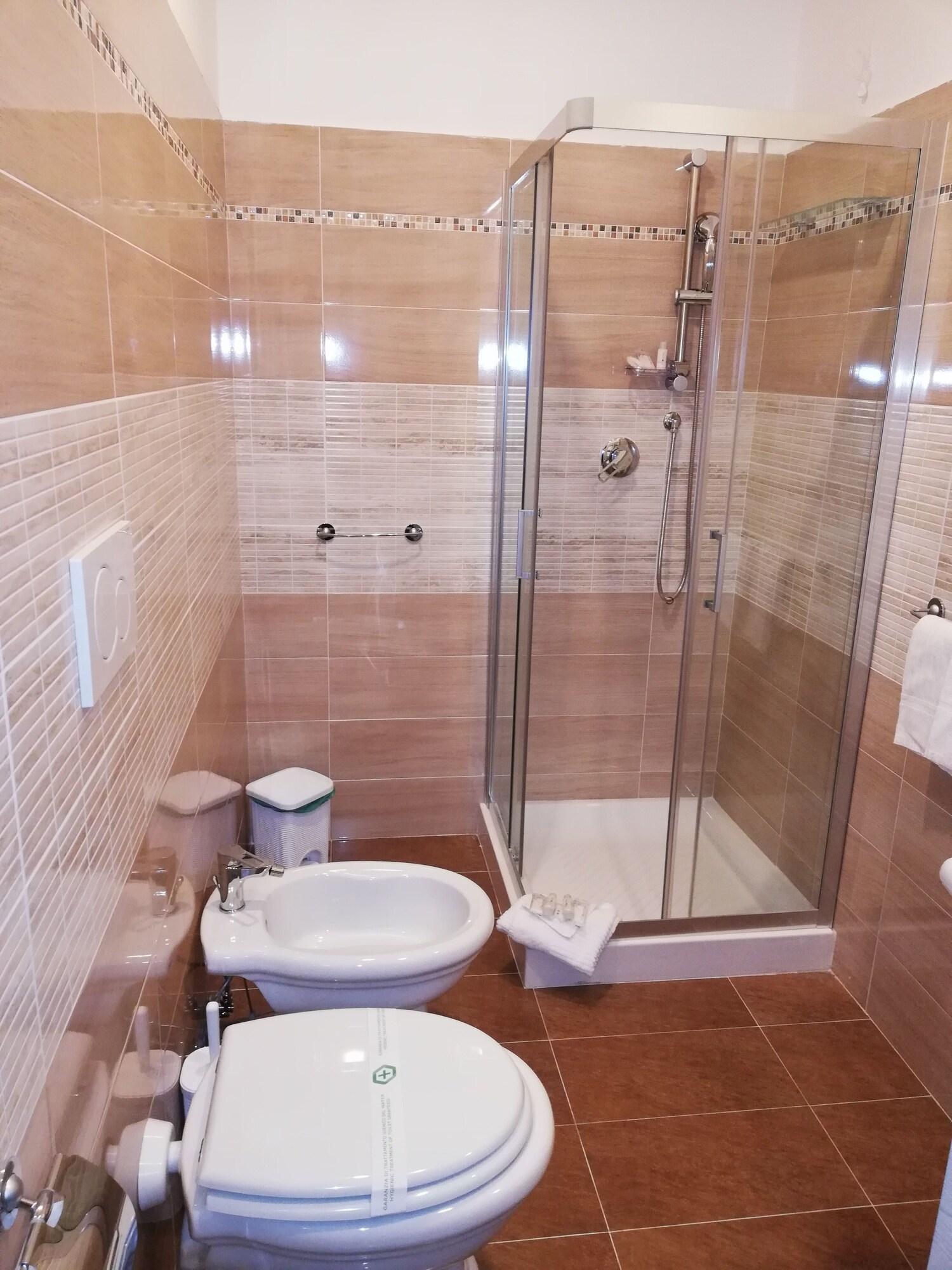 Double Queen Size Bed