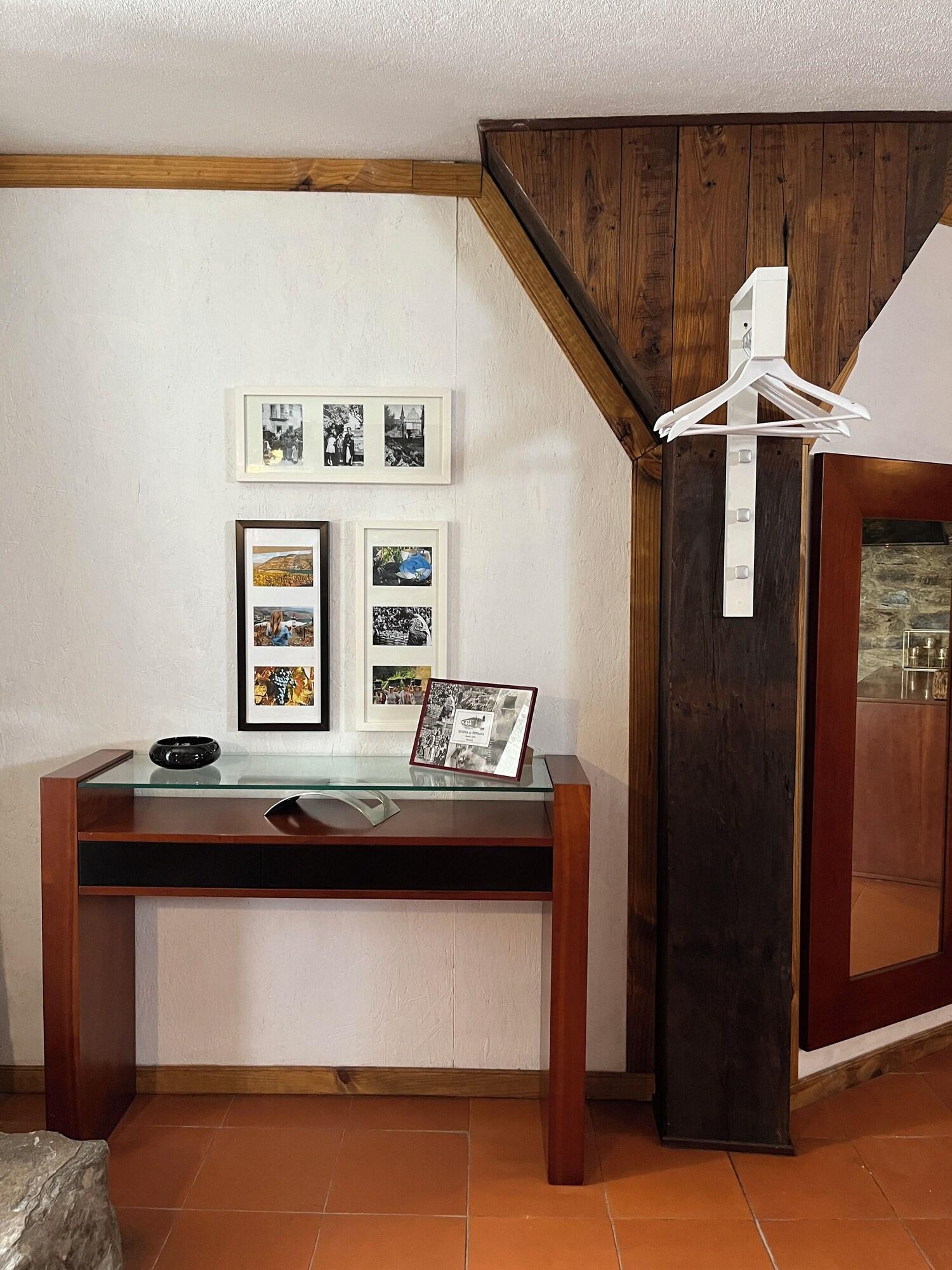 Suite Classic Queen Bed