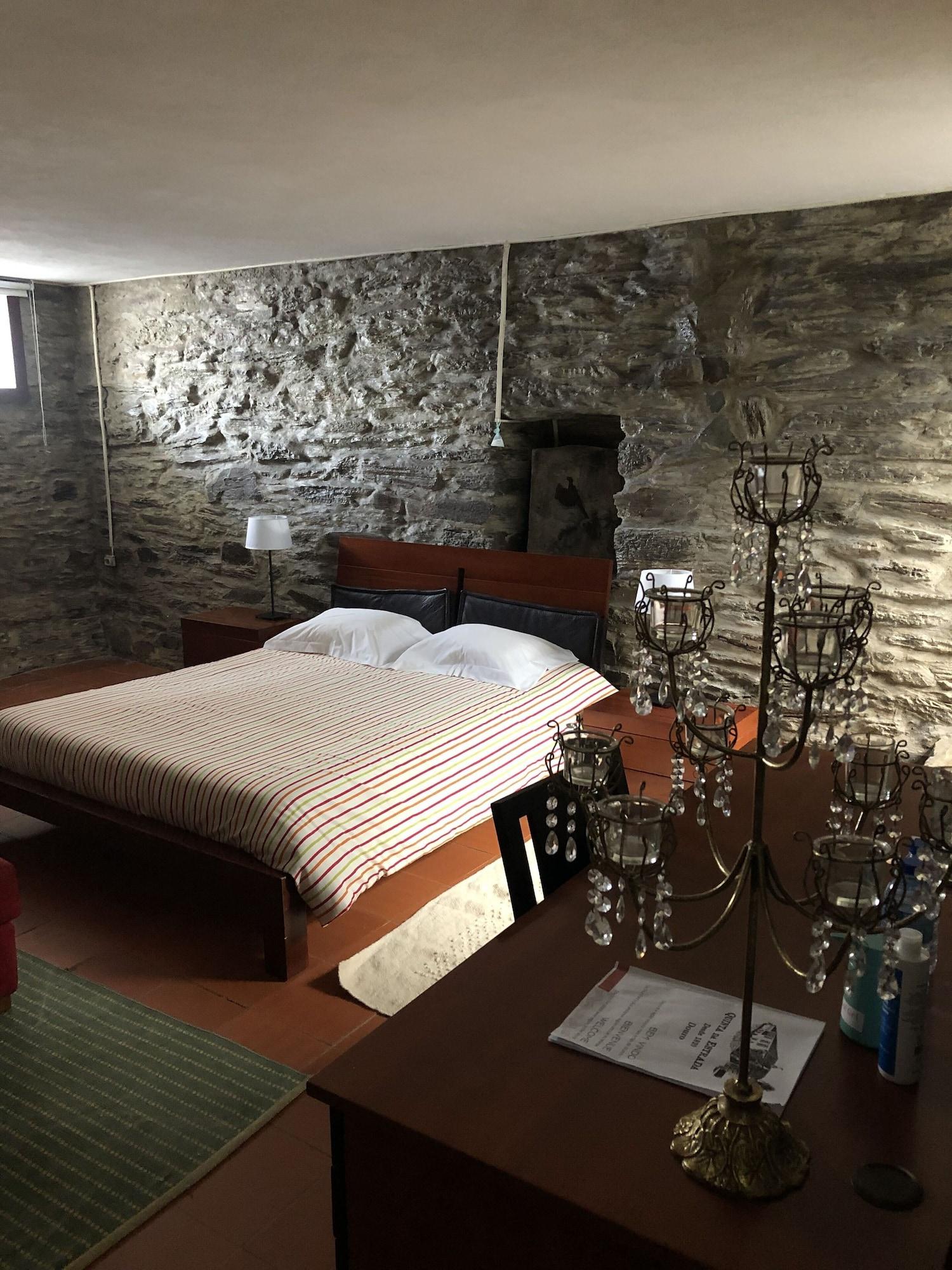 Suite Classic Queen Bed