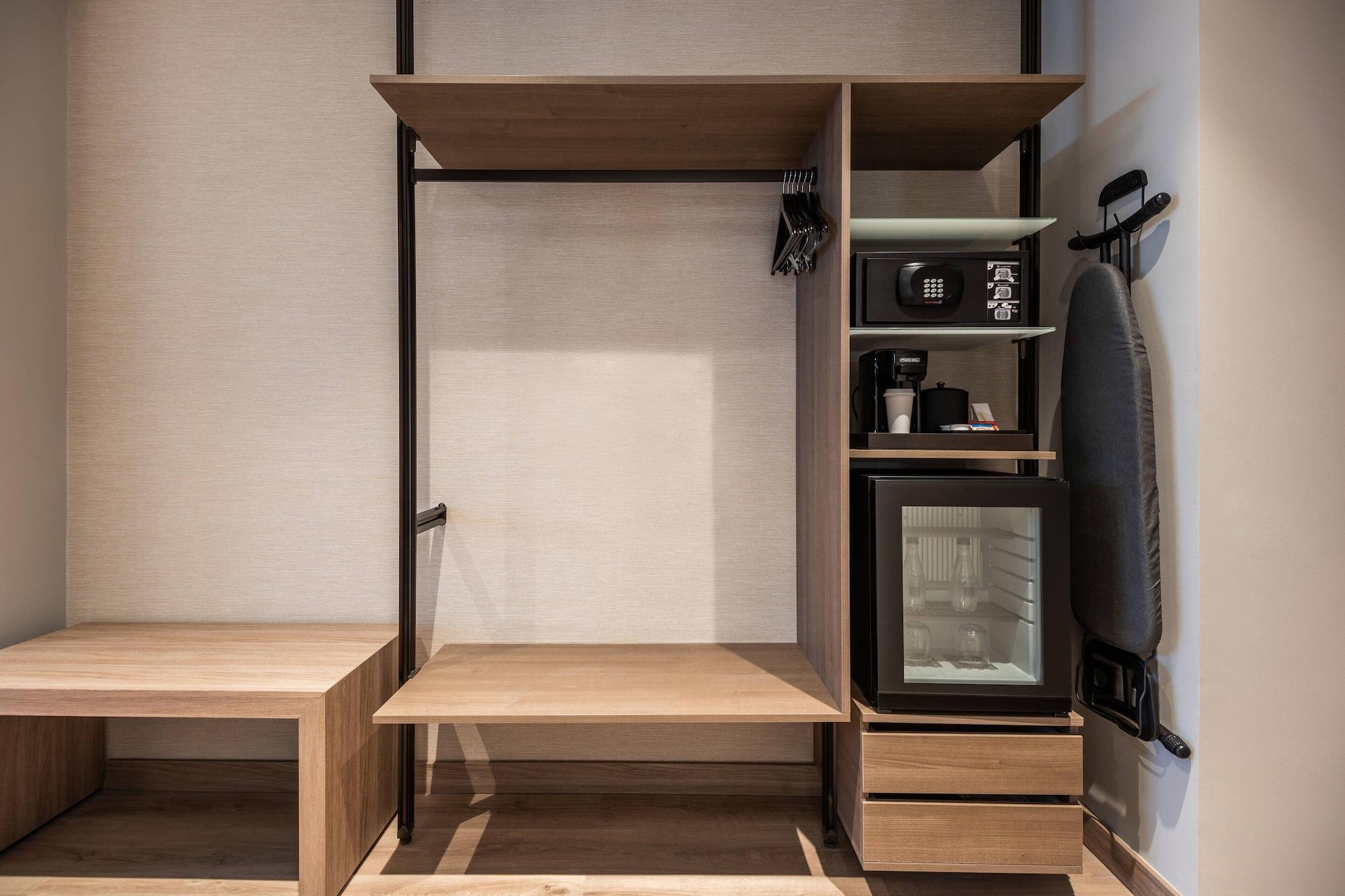 Suite King Bed Non Smoking