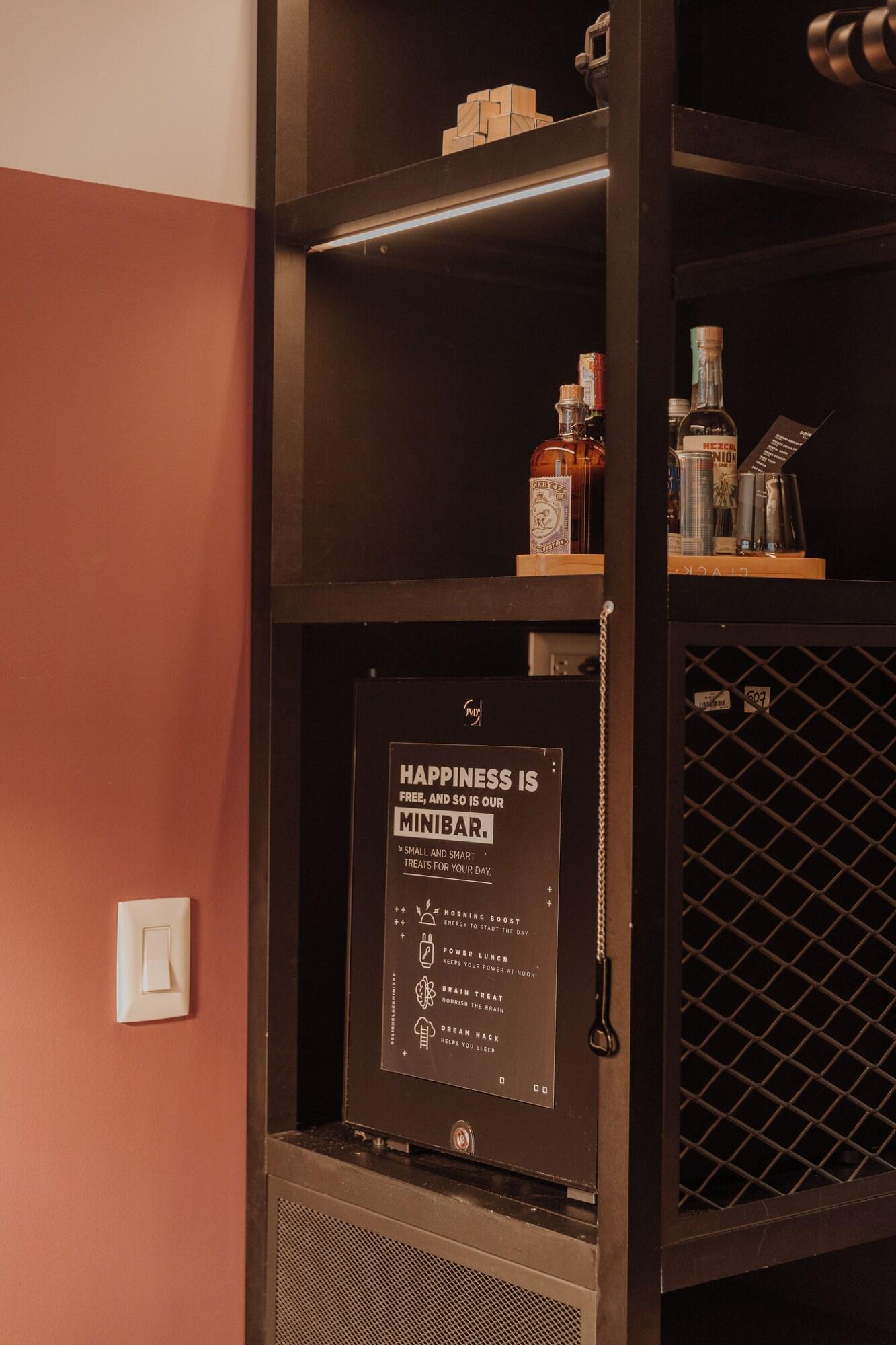 Double Queen Size Bed