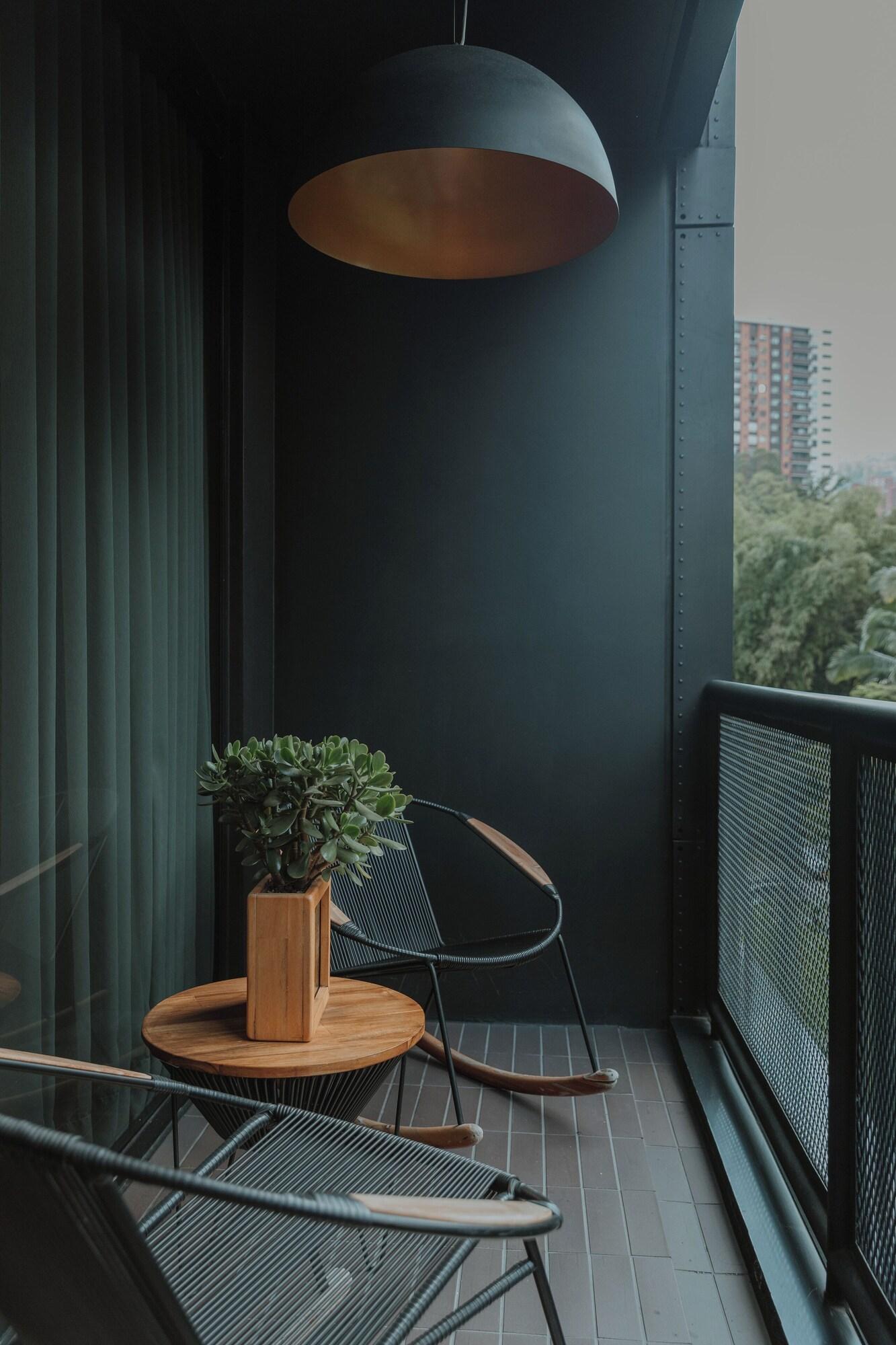 Junior Suite King Size Bed