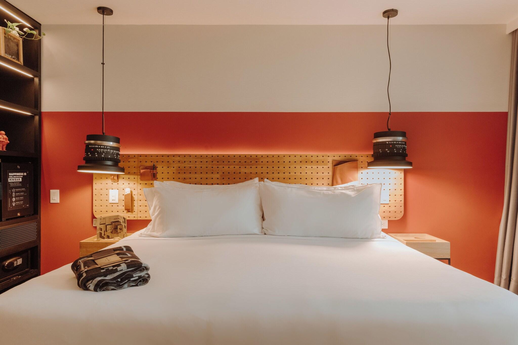 Junior Suite King Size Bed