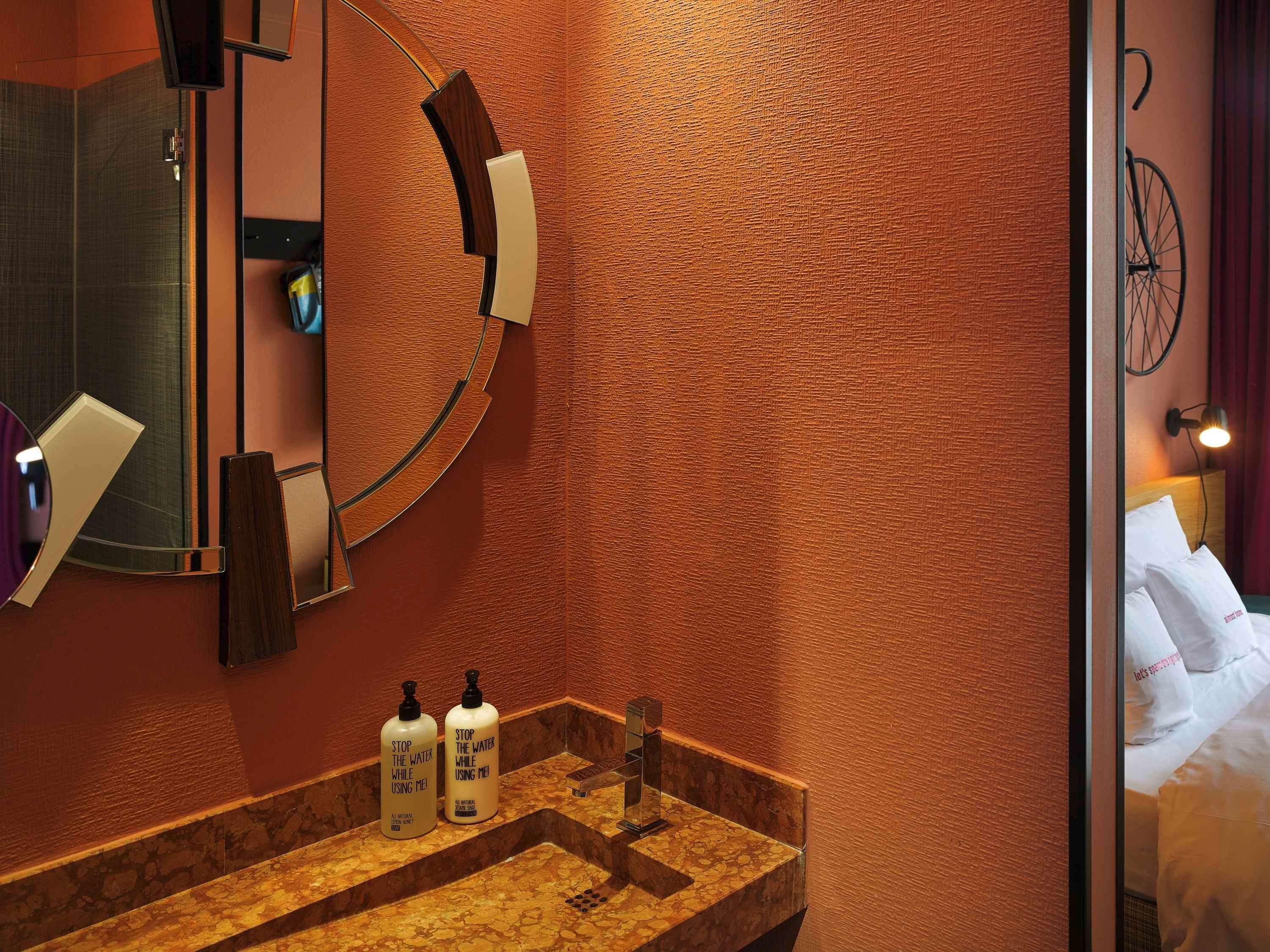 Double Queen Size Bed