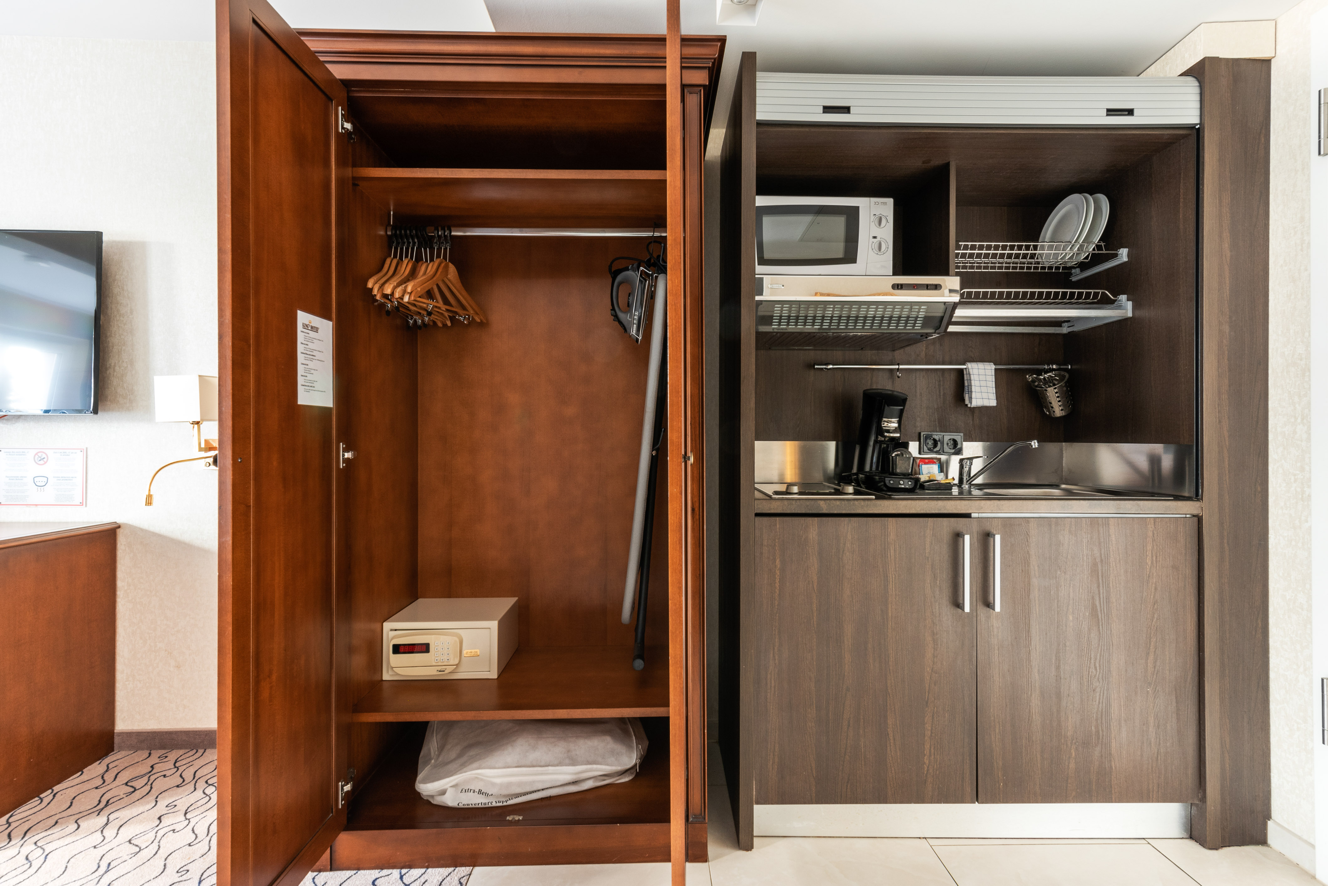 Family Room Superior