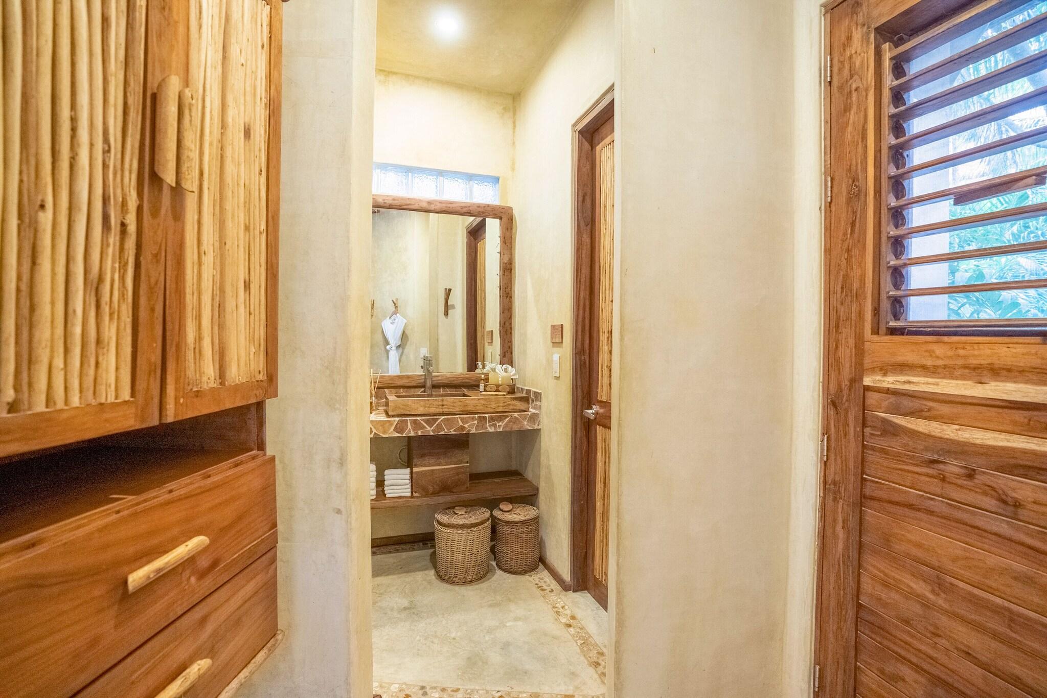 Villa Garden View King Bed