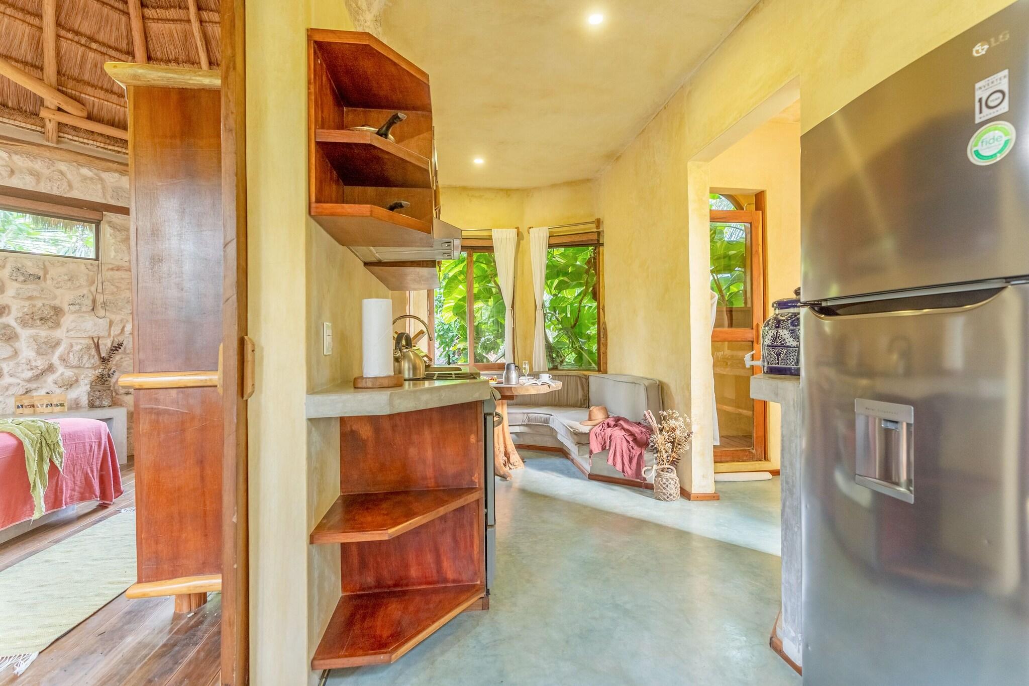 Apartment with Kitchenette