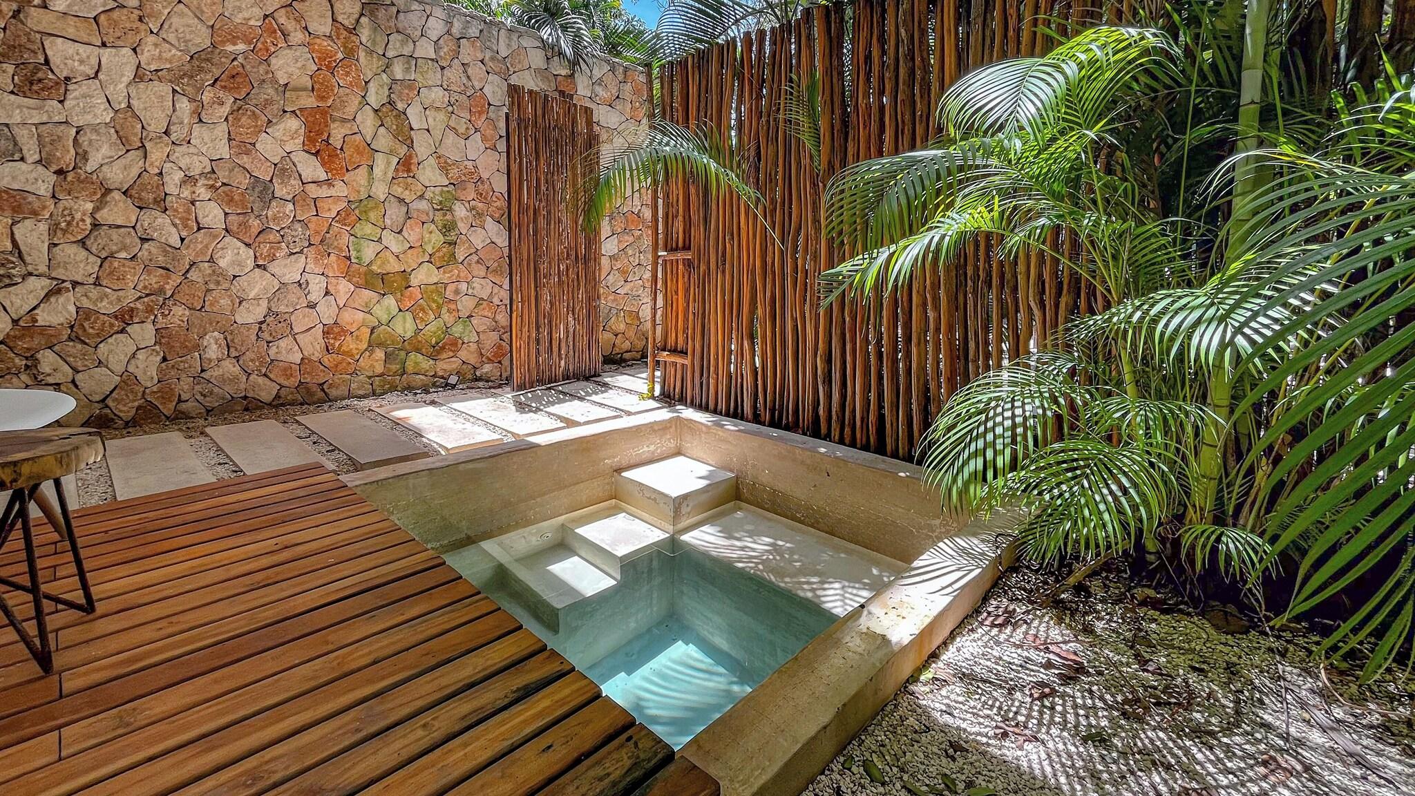 Apartment Two Bedrooms with Private Pool